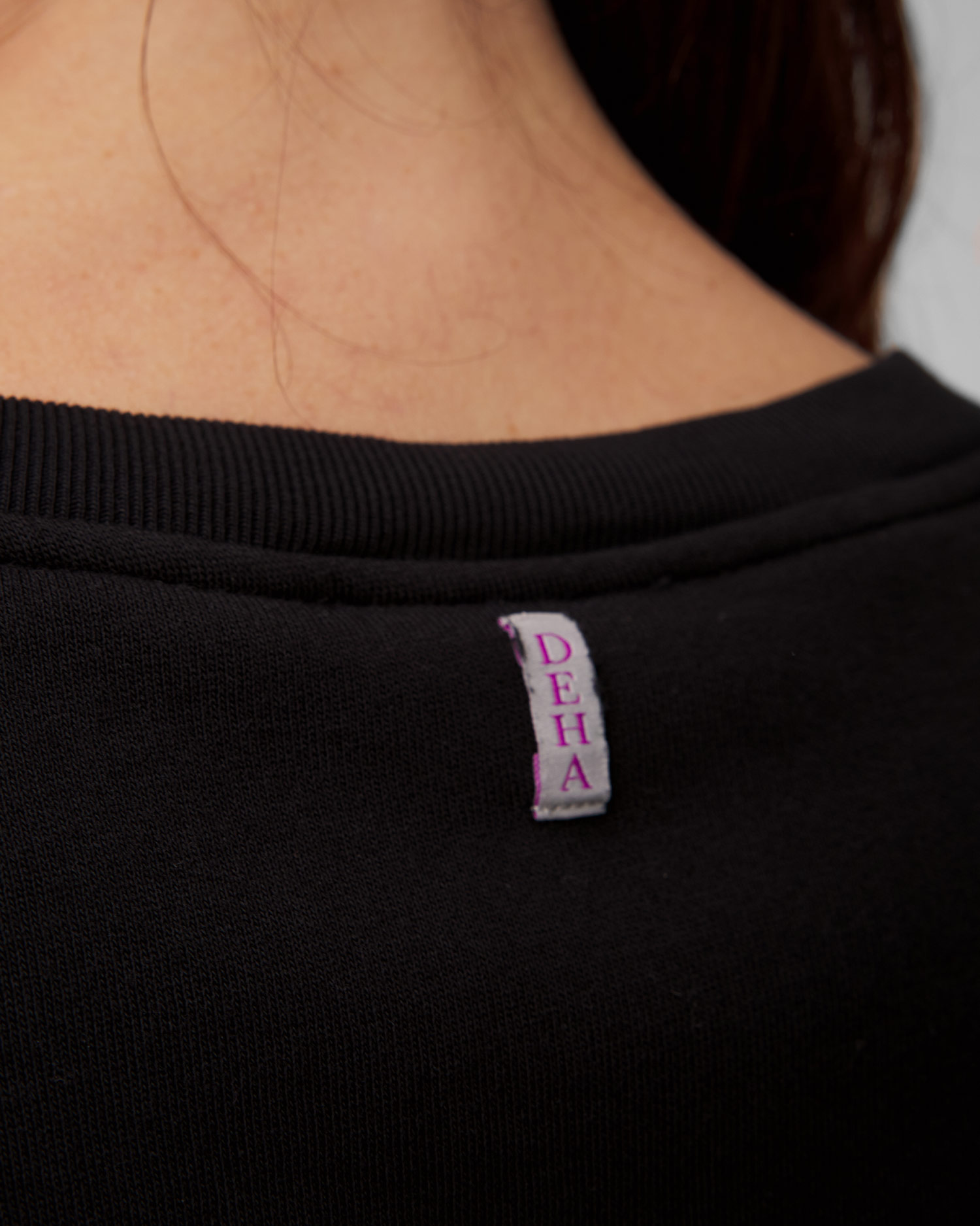 Women's black organic cotton sweatshirt Deha