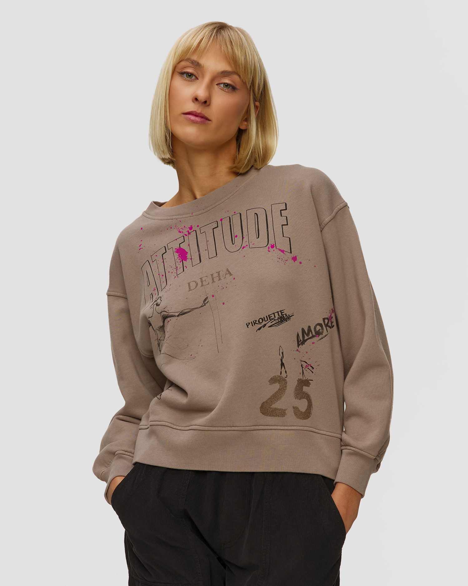 Women's sweatshirt with a print Deha