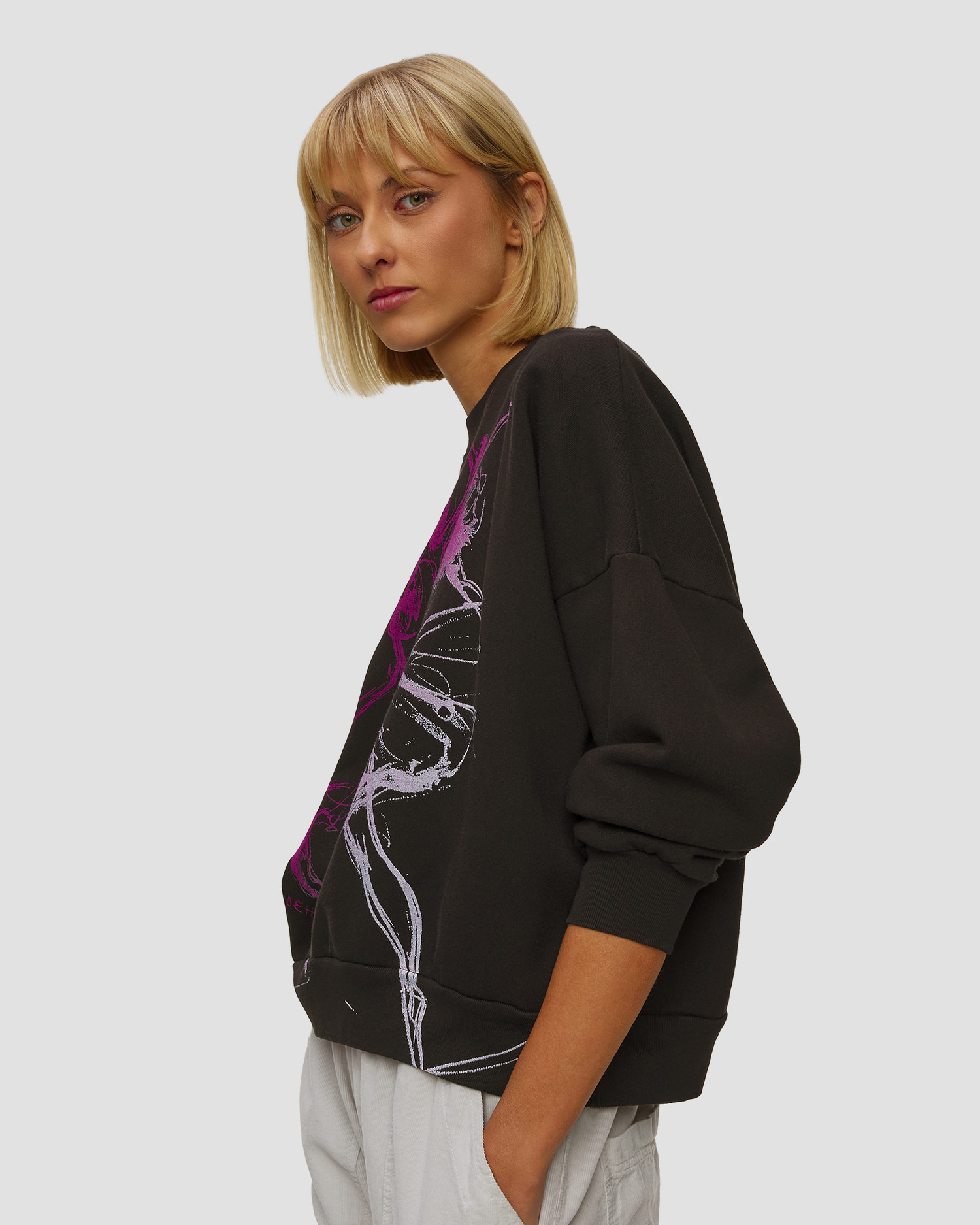 Women's black sweatshirt with a print Deha