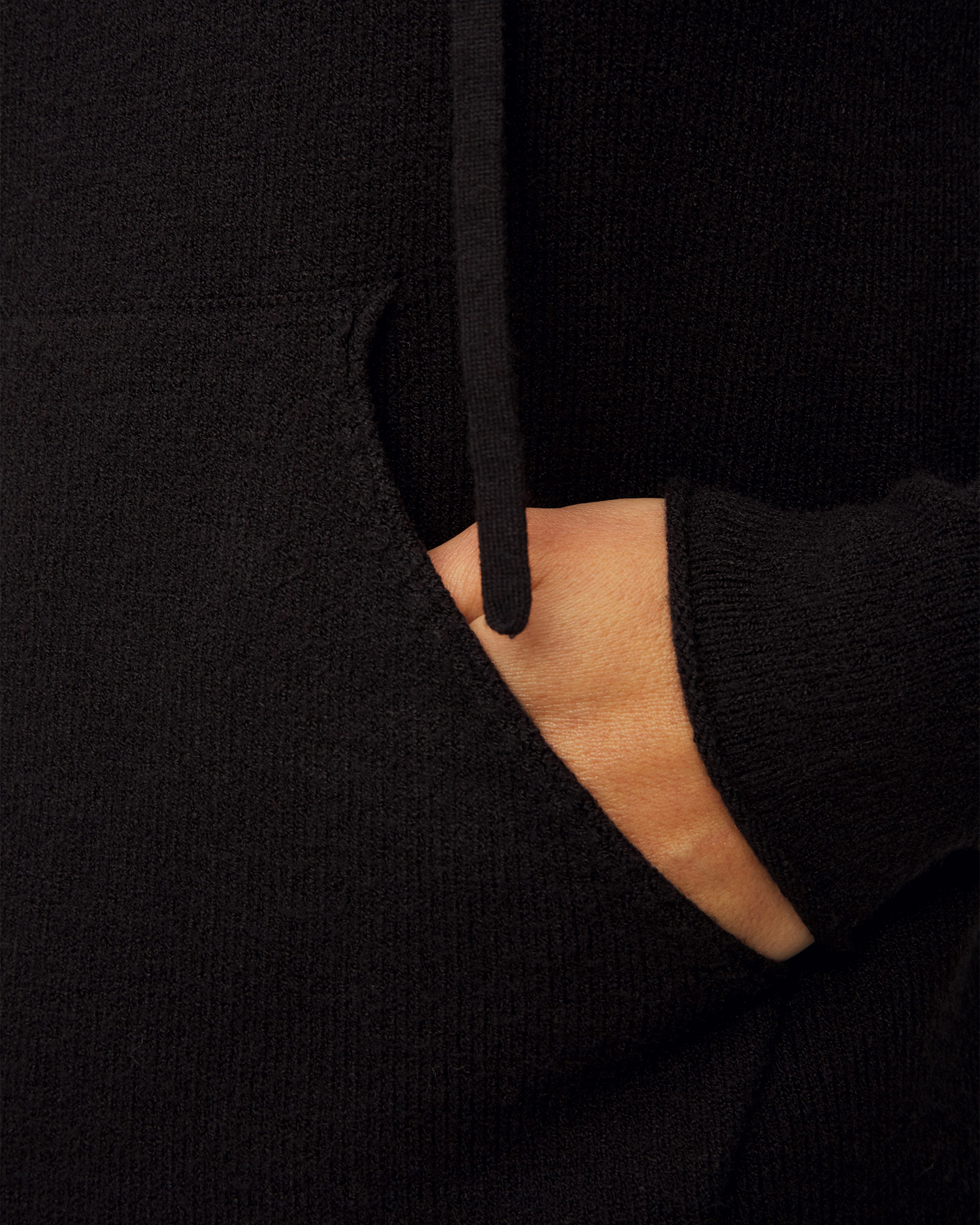 Dámsky sveter s kapucňou Deha