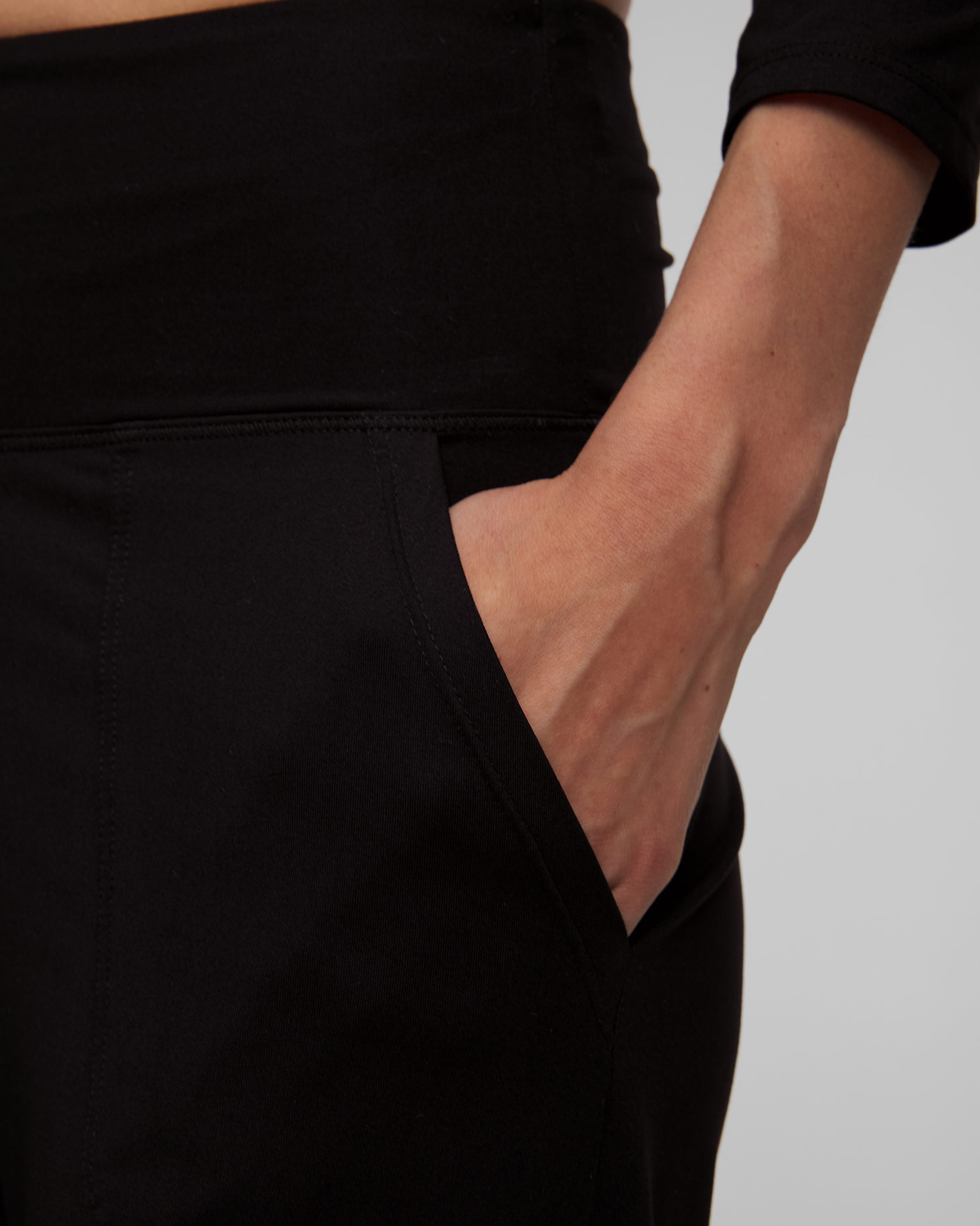 Women's black microfibre trousers Deha