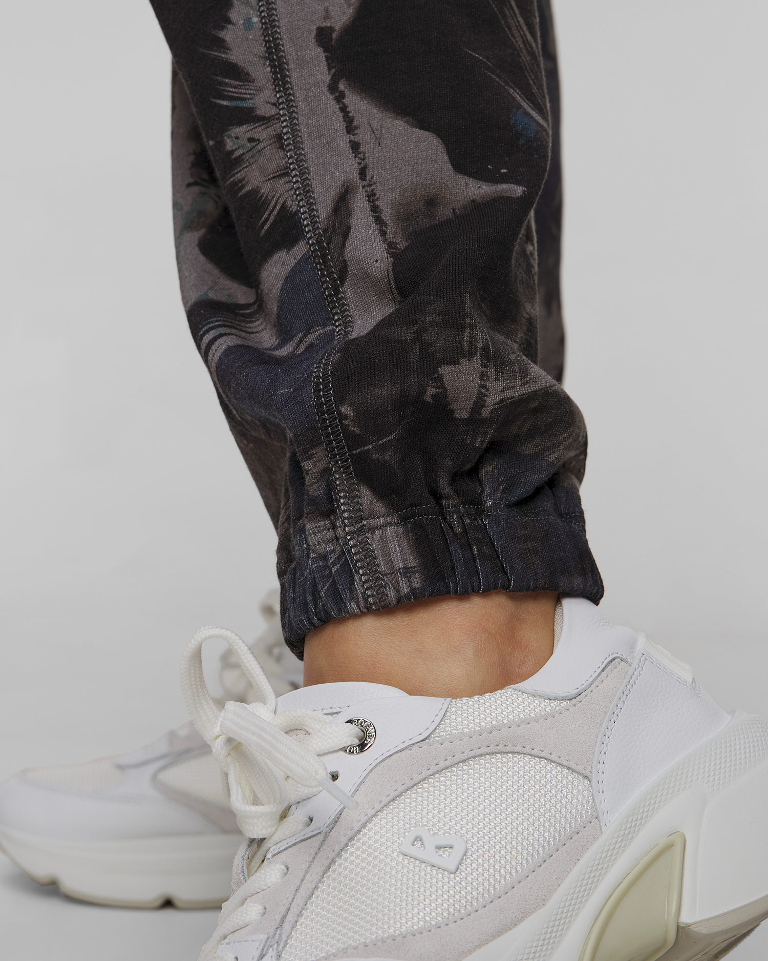 Pantaloni de trening pentru femei Deha