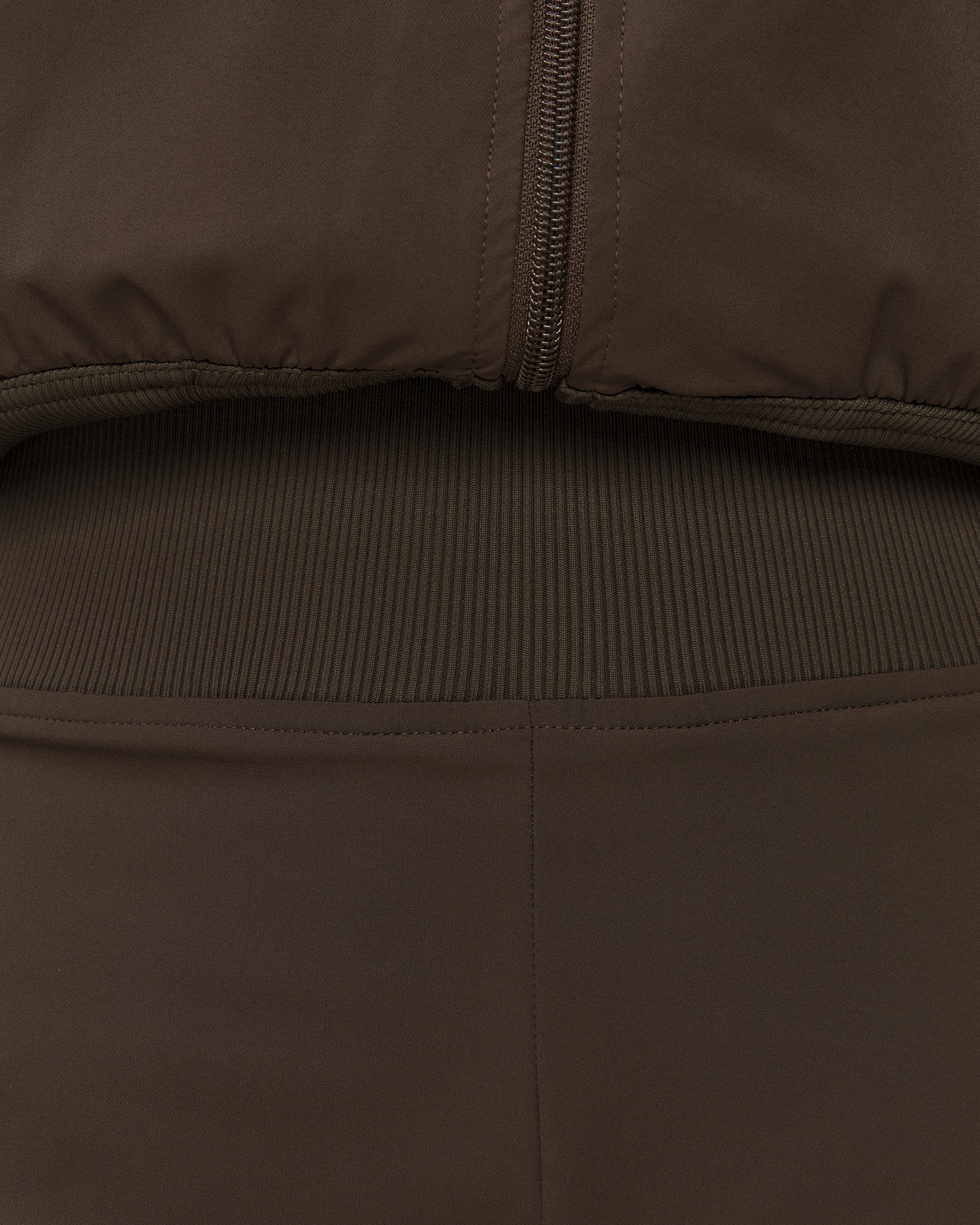 Pantaloni în culoarea de ciocolată pentru femei Deha