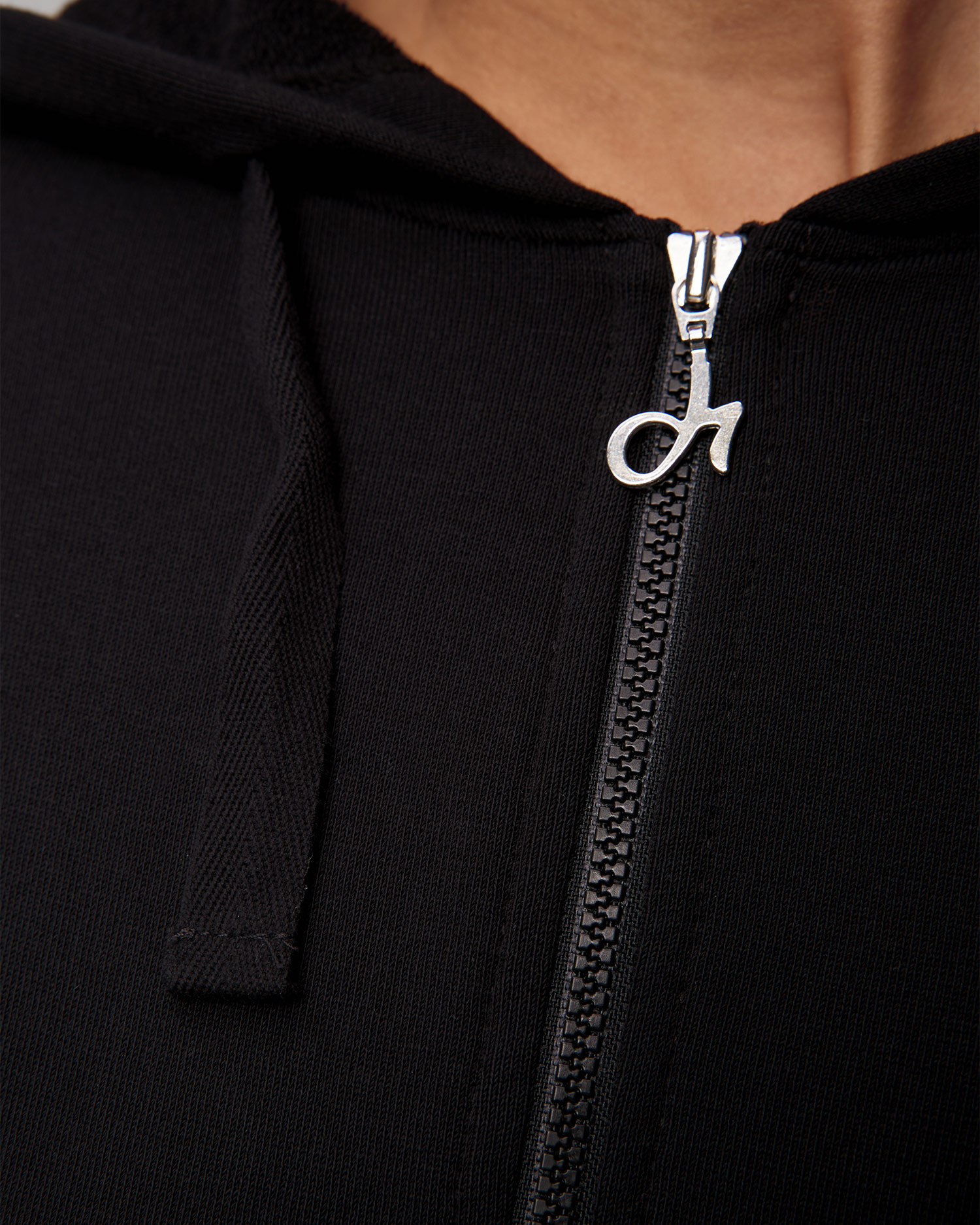 Sweat-shirt à capuche zippé noir pour femmes Deha