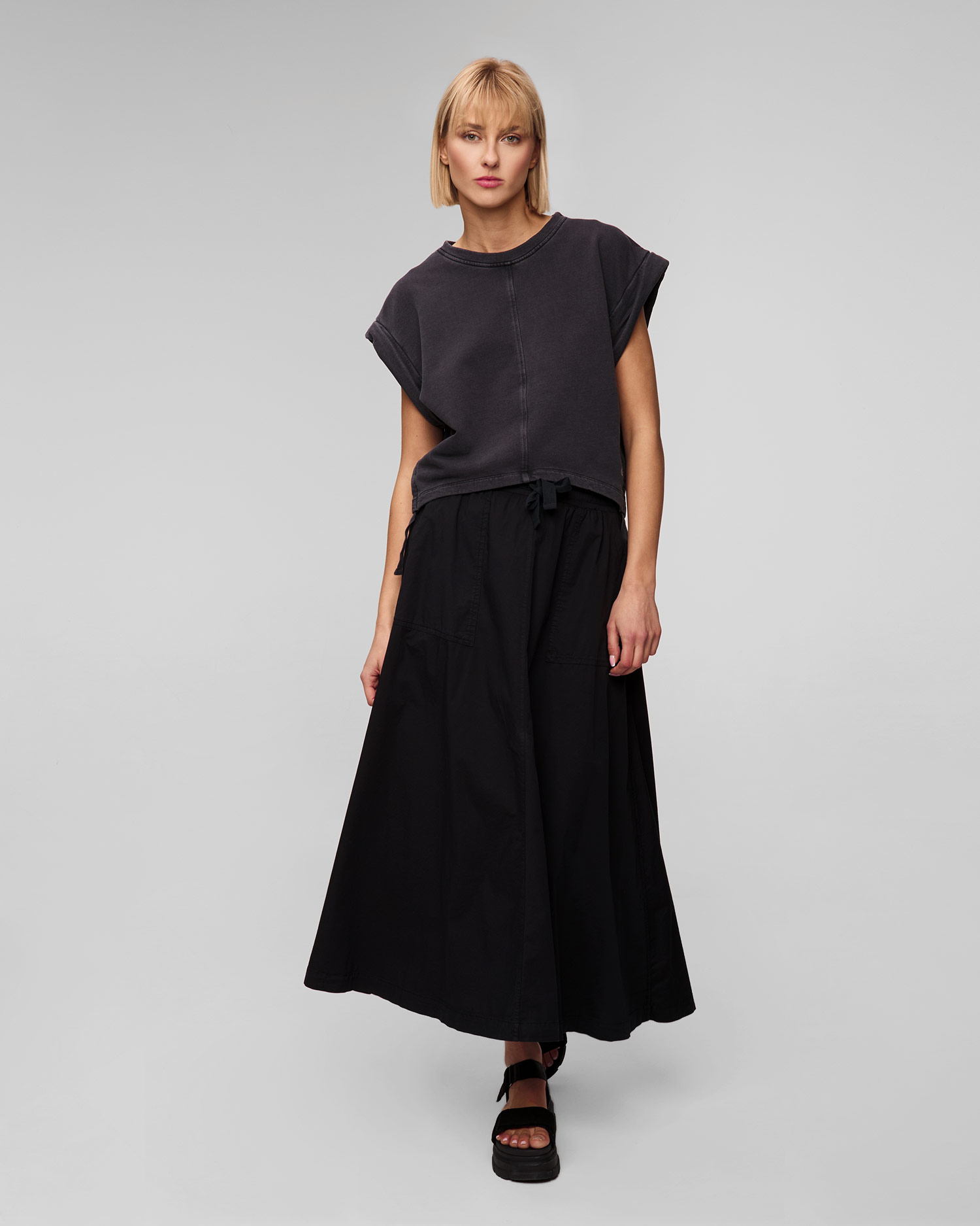 Top gris foncé pour femmes Deha