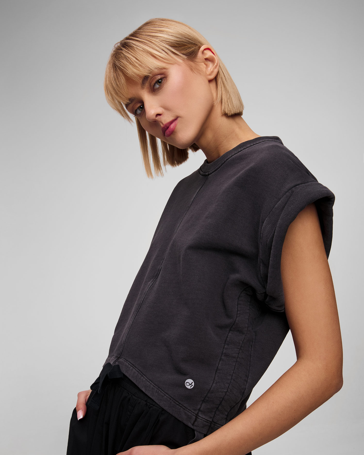 Top gris foncé pour femmes Deha