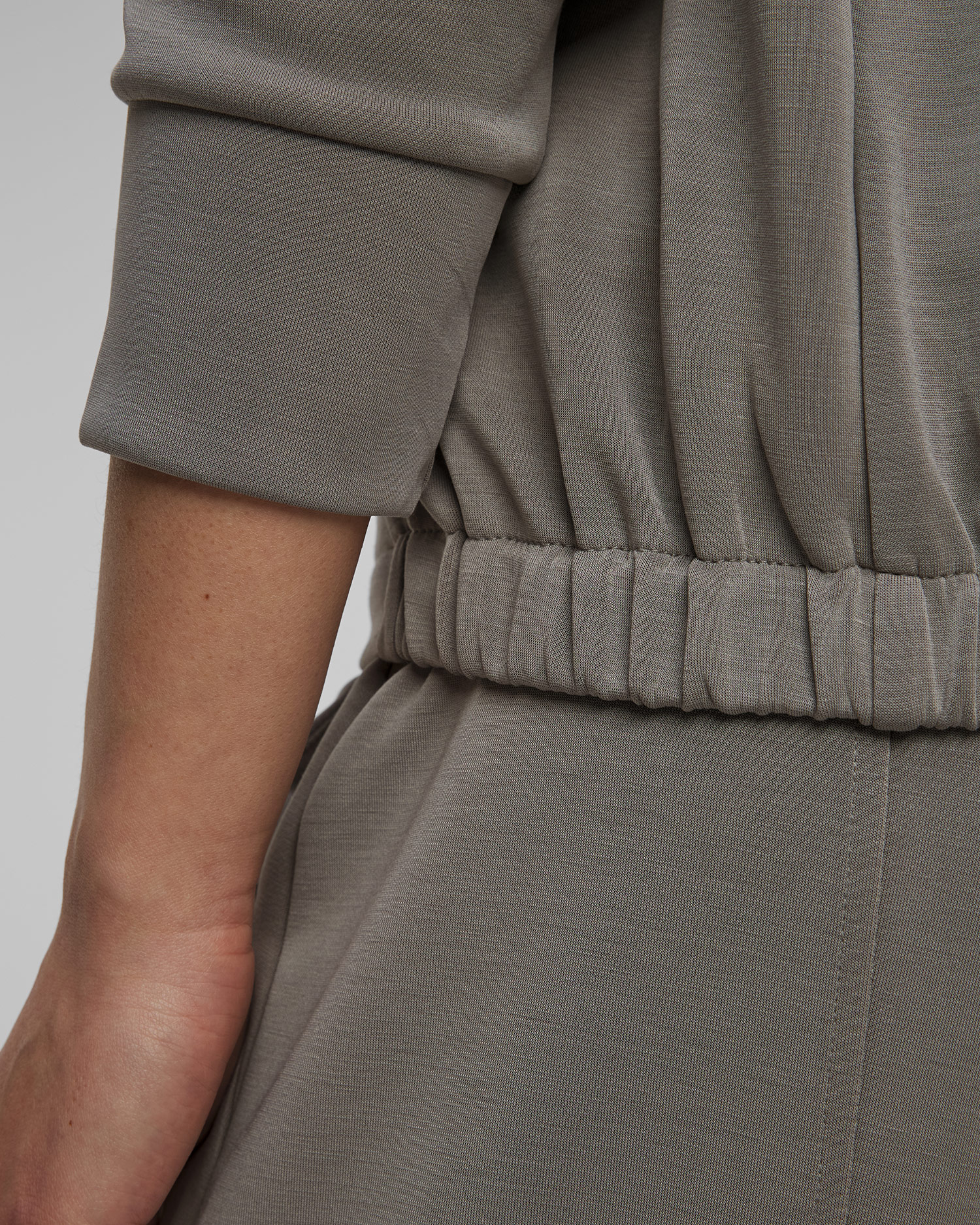 Khaki bluza z modalu damska Deha
