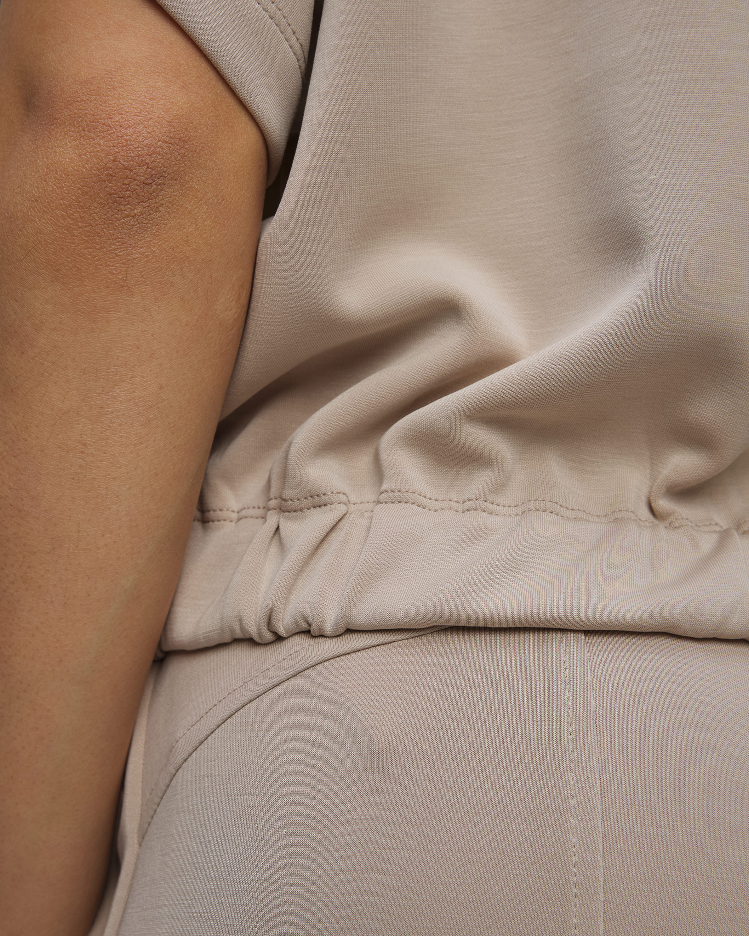Sweat-shirt à manches courtes beige pour femmes Deha