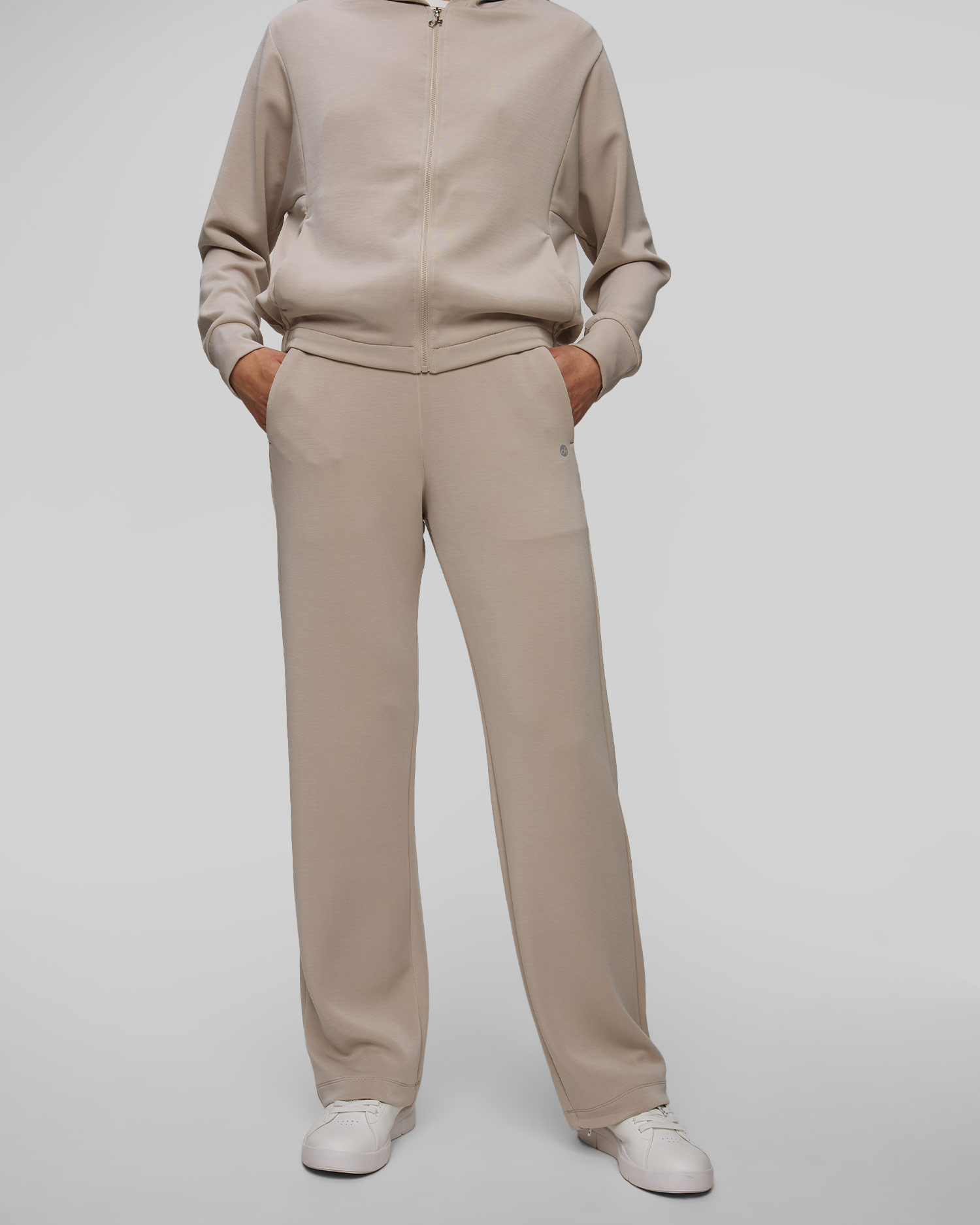 Pantaloni de trening bej din modal pentru femei Deha