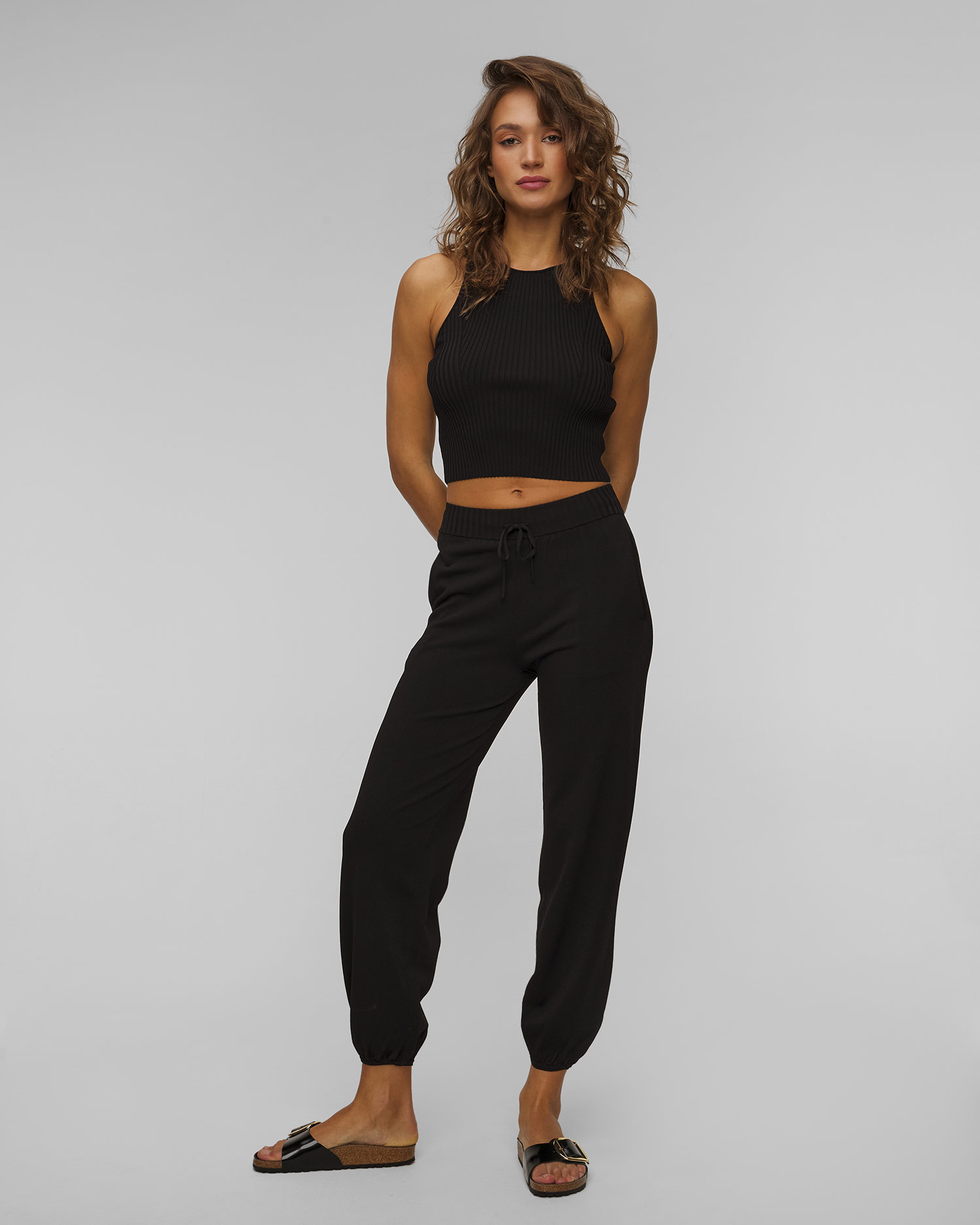 Dámsky čierny top z rayonu Deha