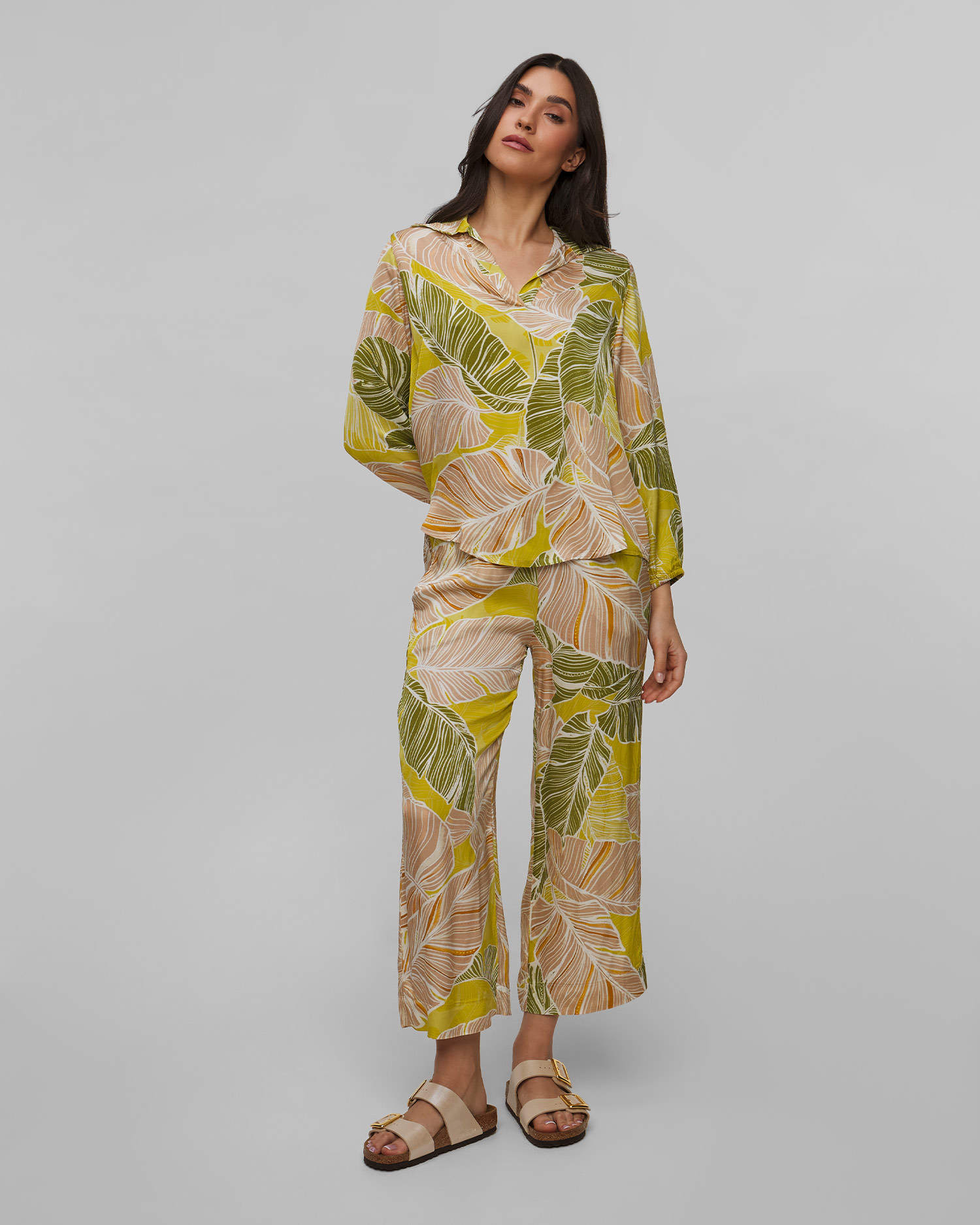 Pantaloni crop in viscosa a foglie da donna Deha