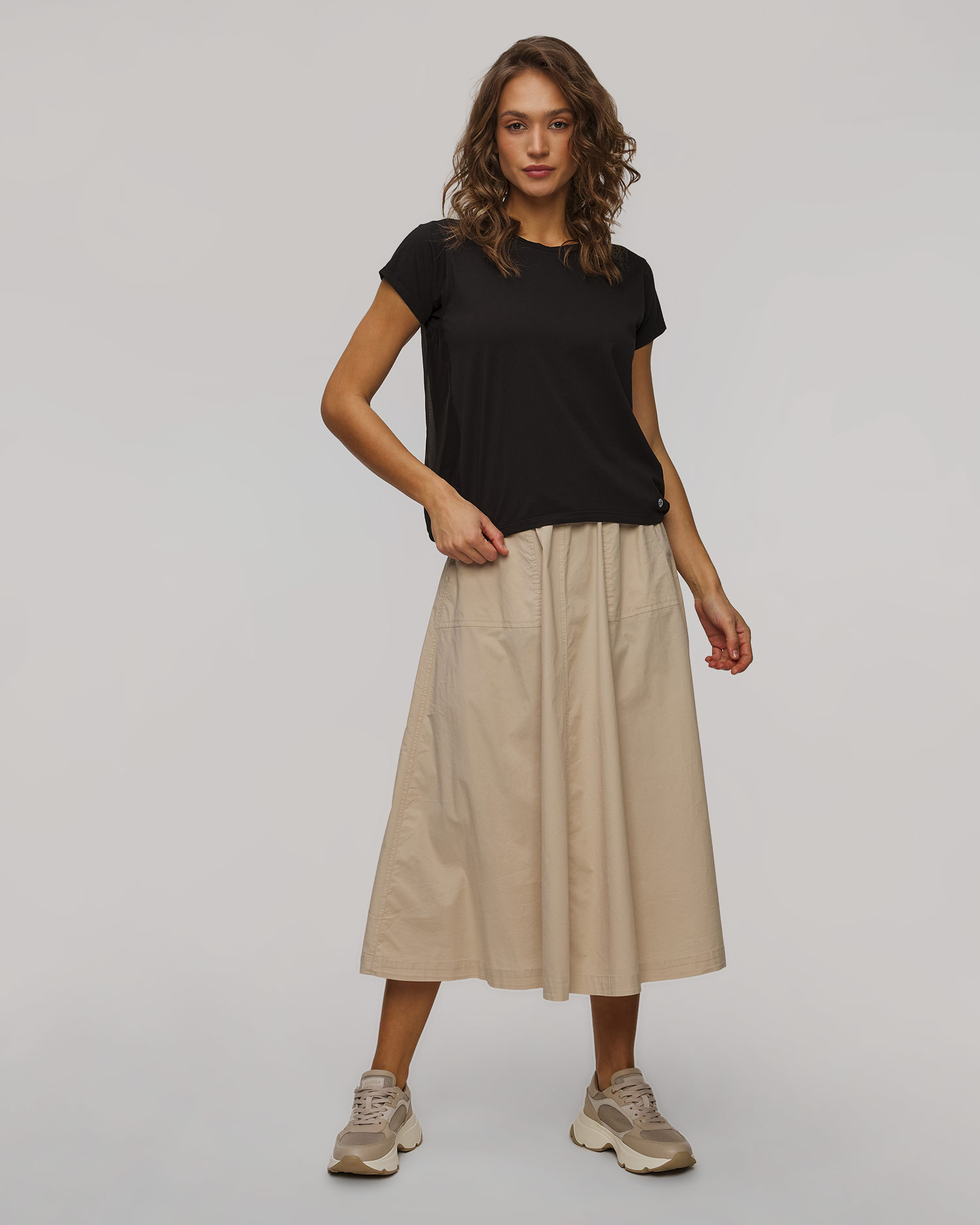 Czarny T-shirt damski Deha