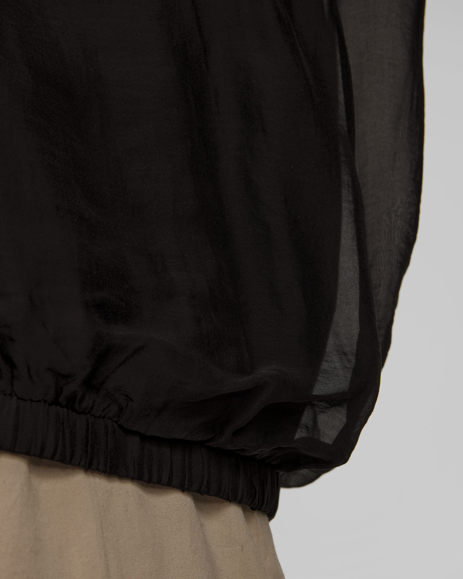 Czarny T-shirt damski Deha