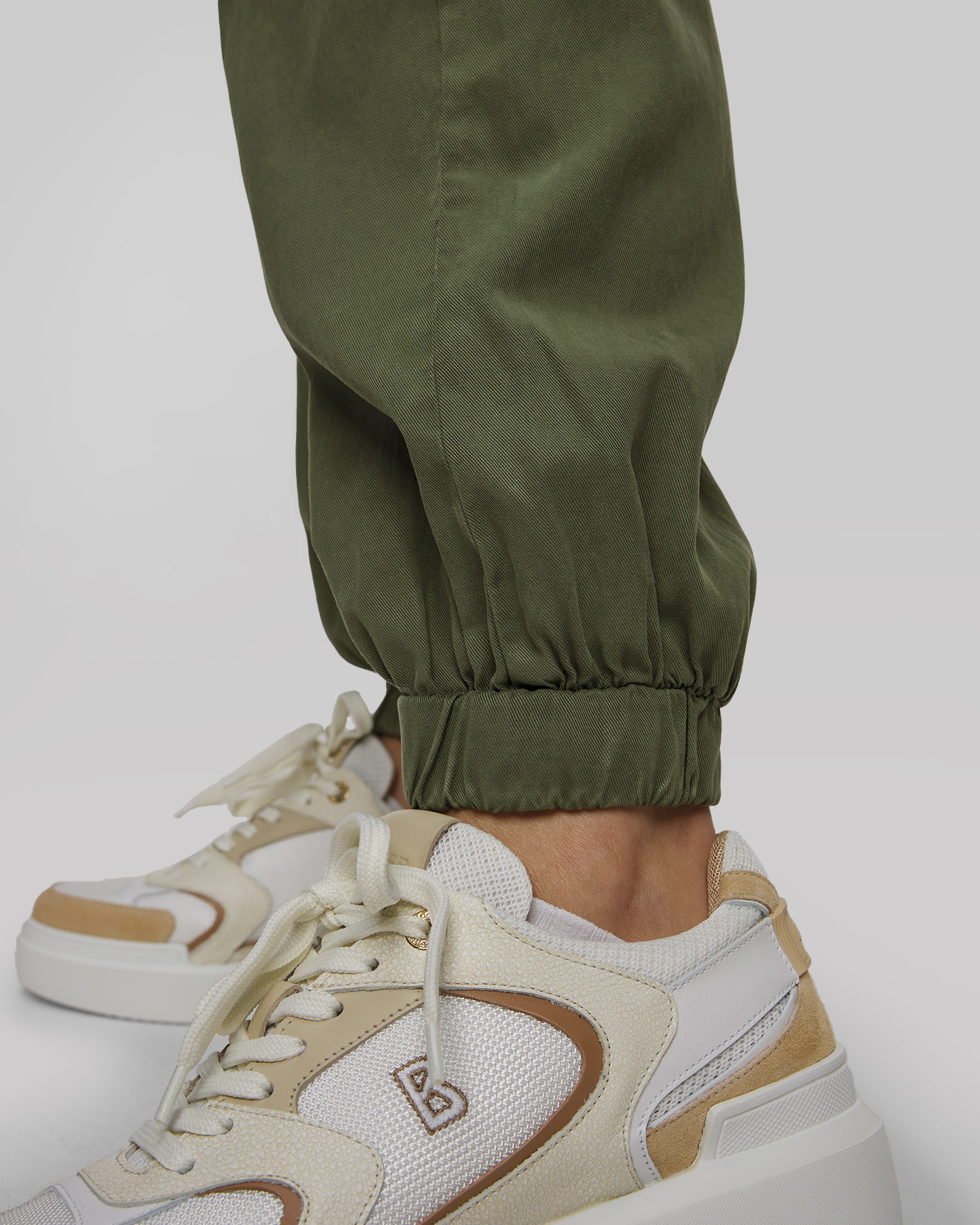 Pantaloni cargo da donna Deha