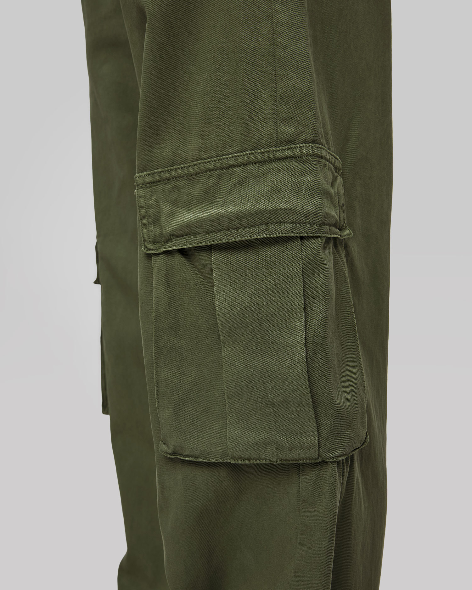 Pantaloni cargo da donna Deha