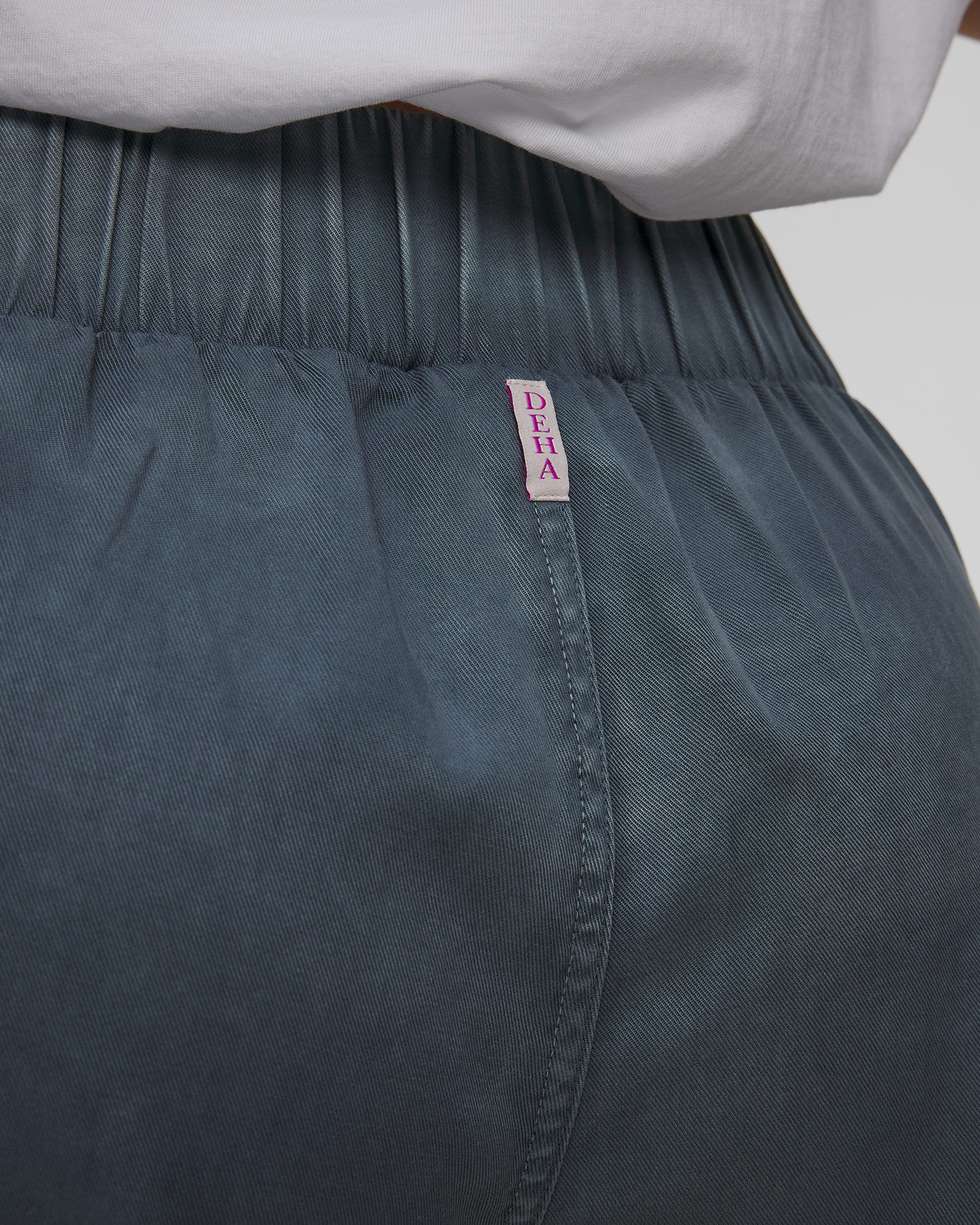 Pantalon cargo pour femmes Deha
