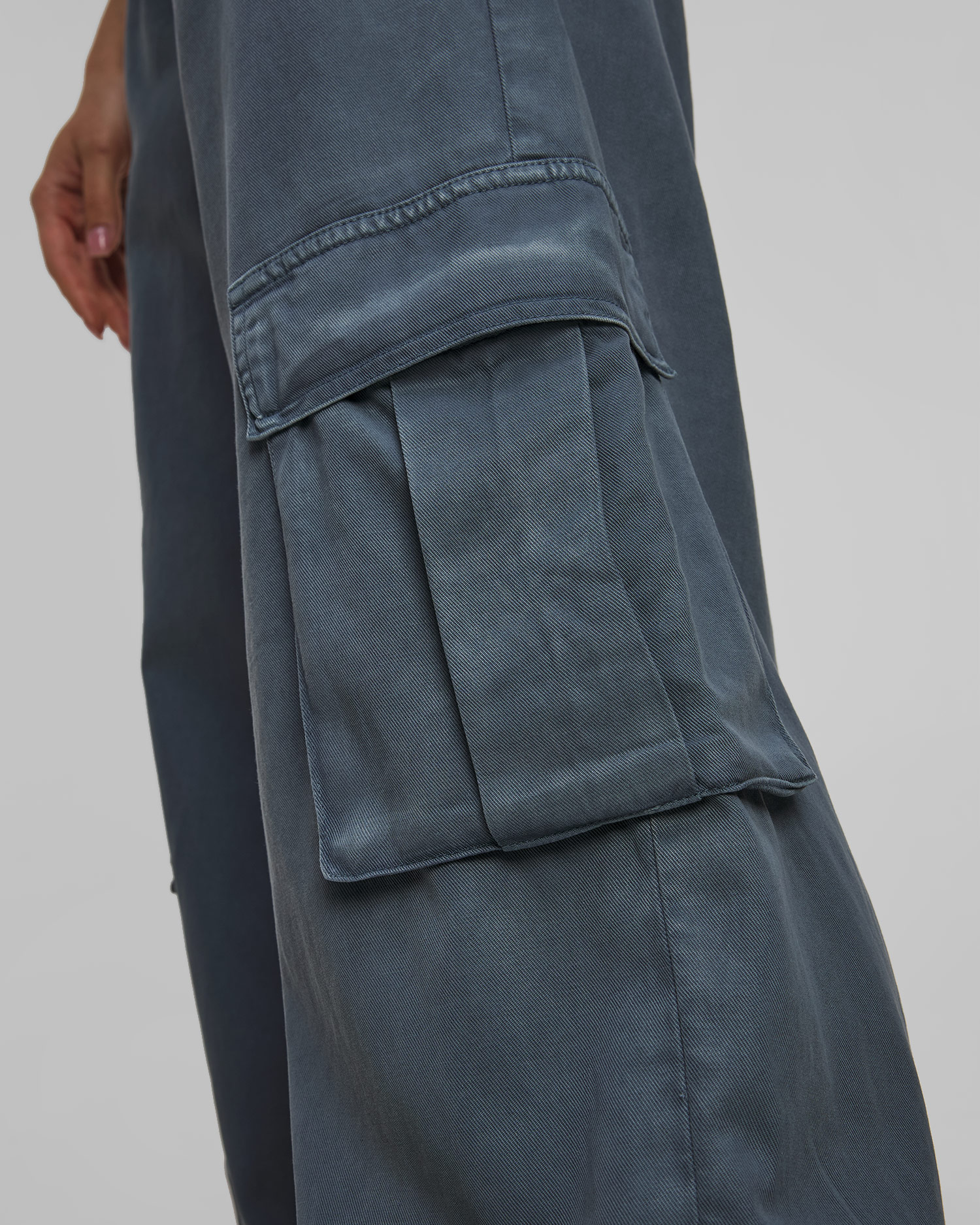 Pantalon cargo pour femmes Deha