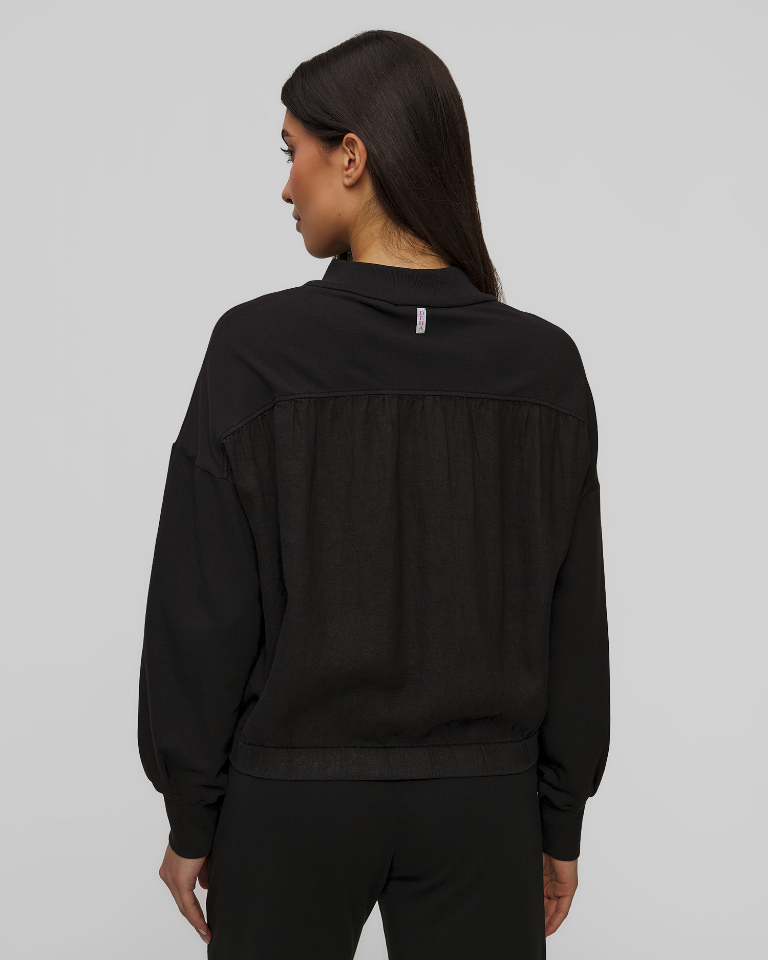 Sweat-shirt zippé noir avec lin pour femmes Deha