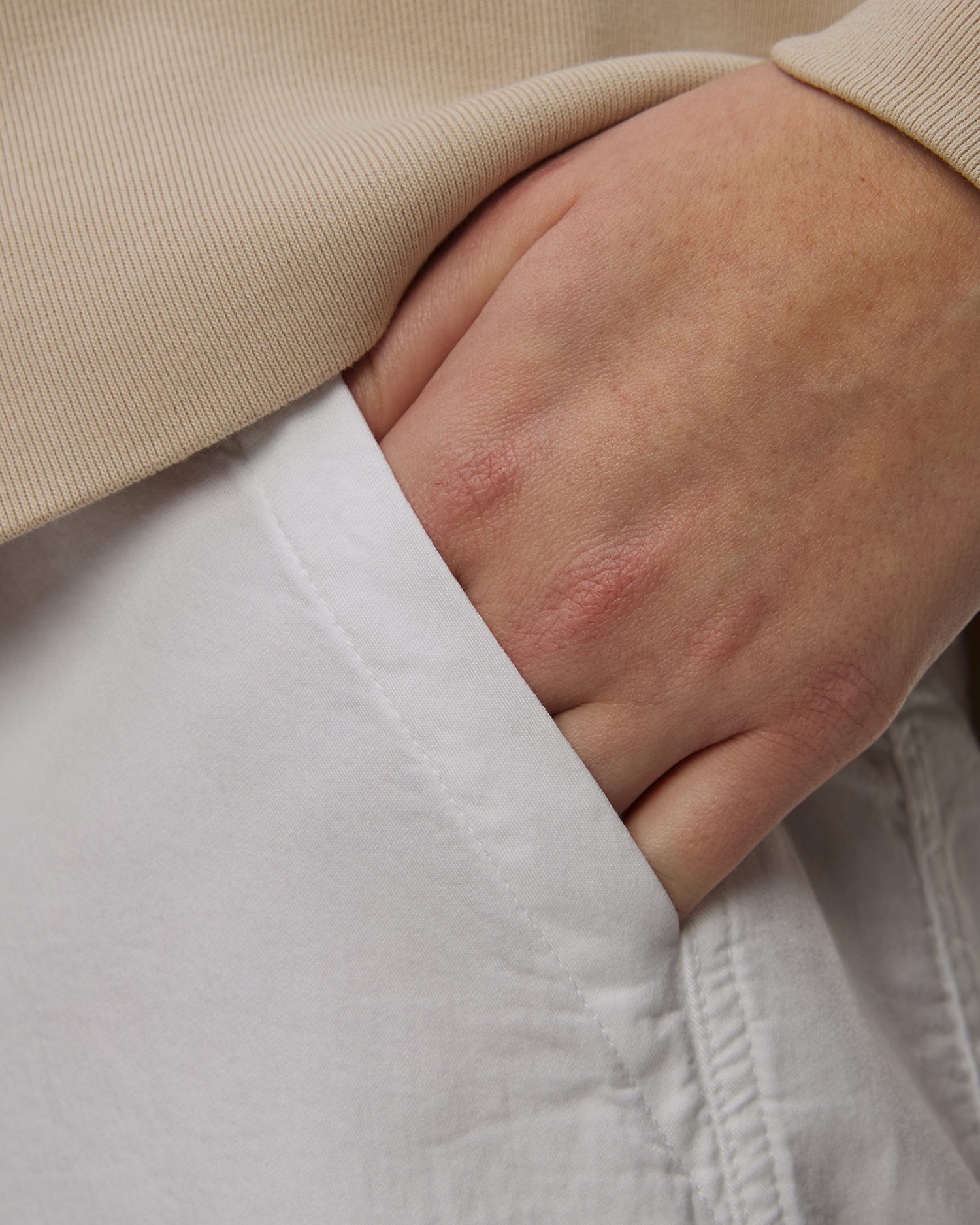 Bílé dámské kalhoty Deha