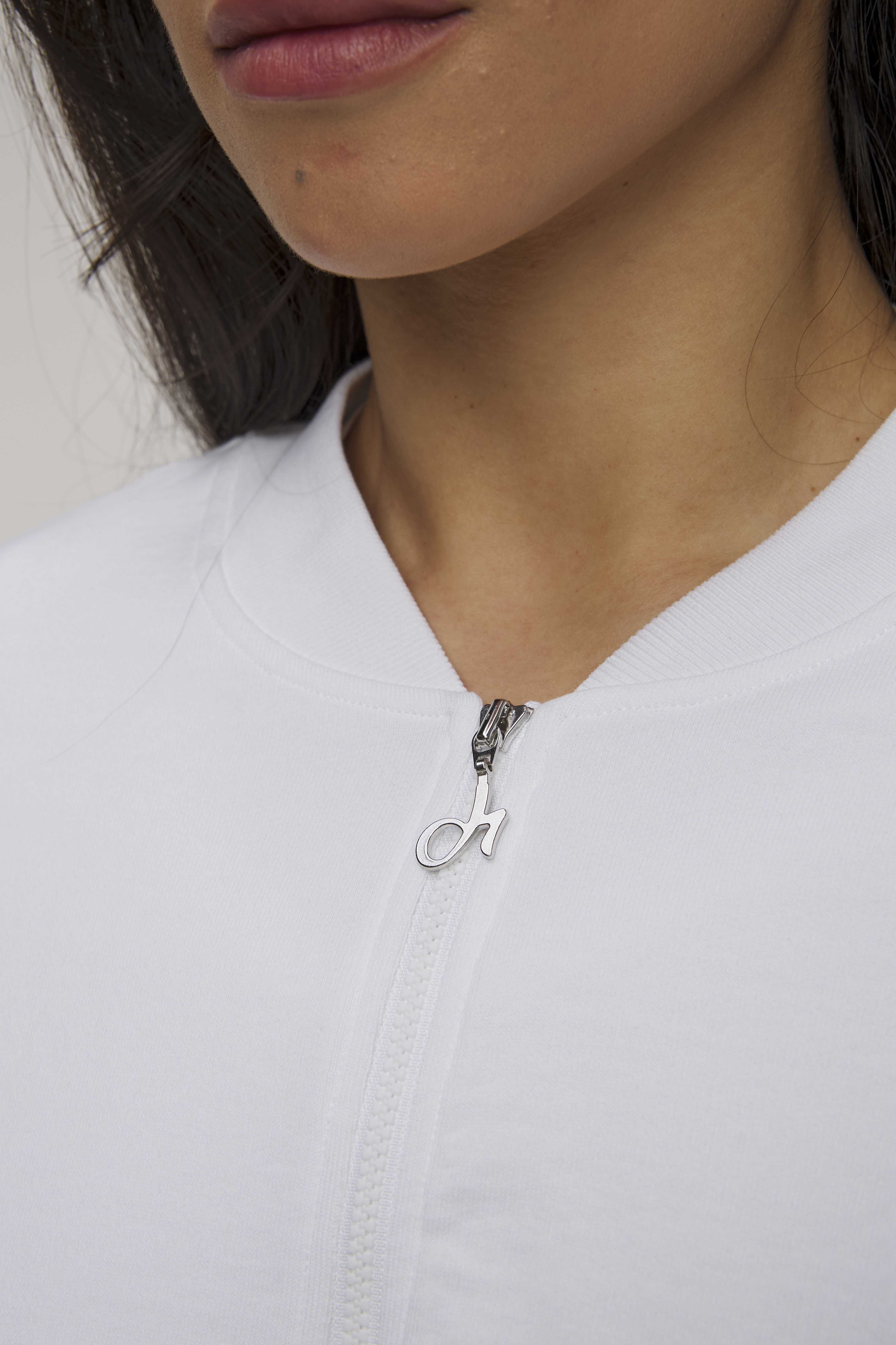 Felpa bianca con cerniera da donna Deha