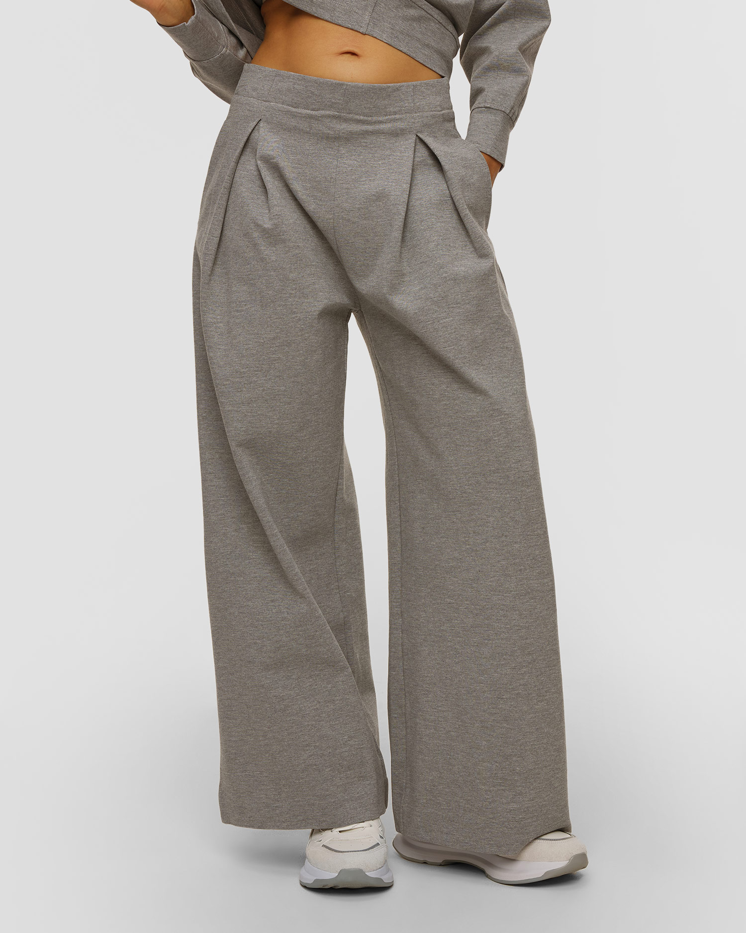 Deha Damenhose in Grau