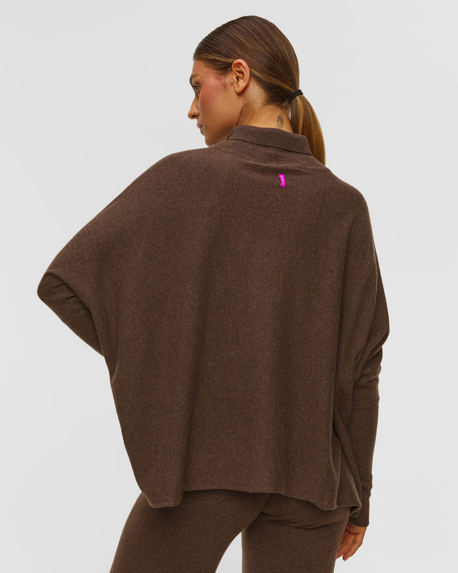 Brązowy sweter z wełną damski Deha