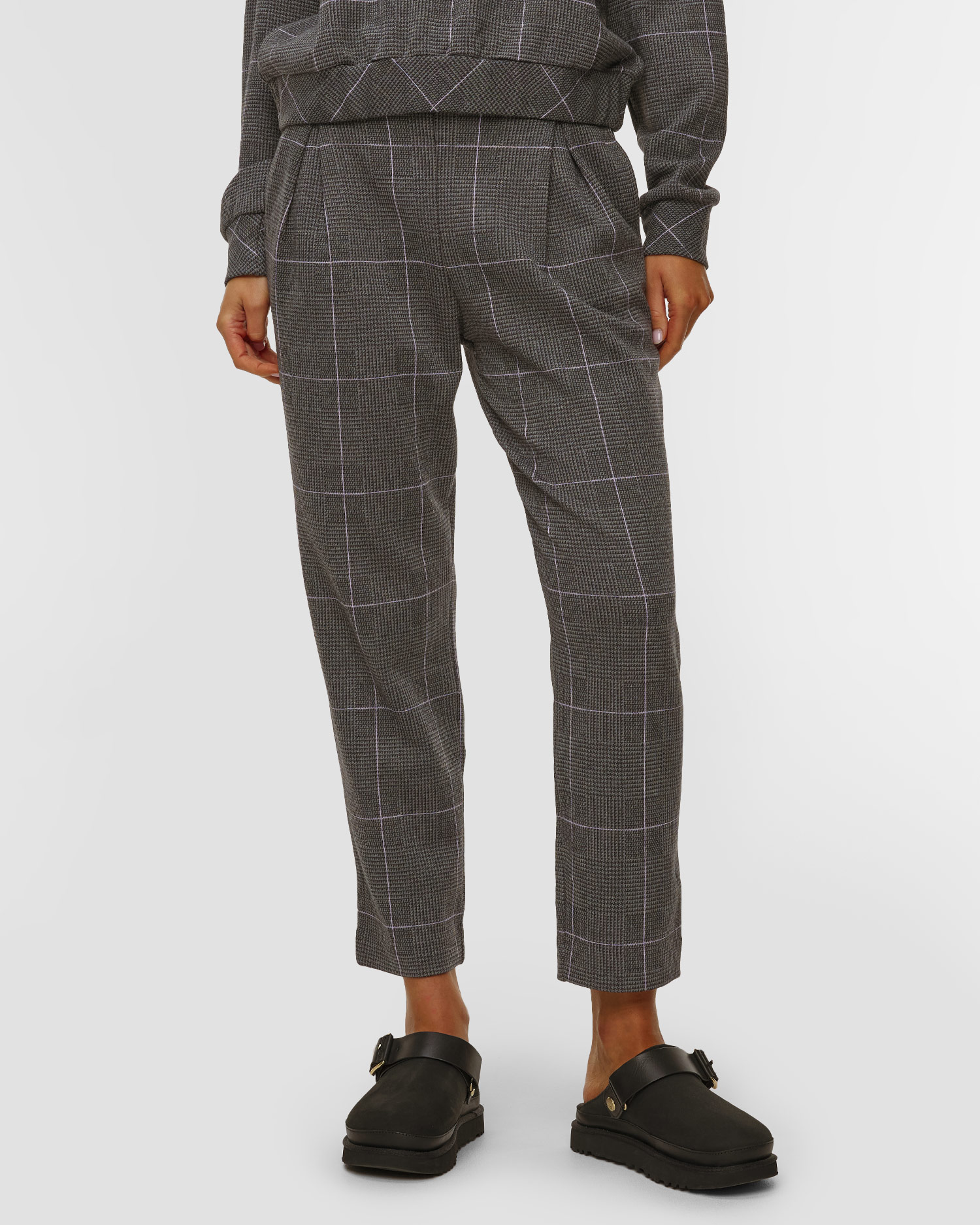 Deha Damenhose in Grau