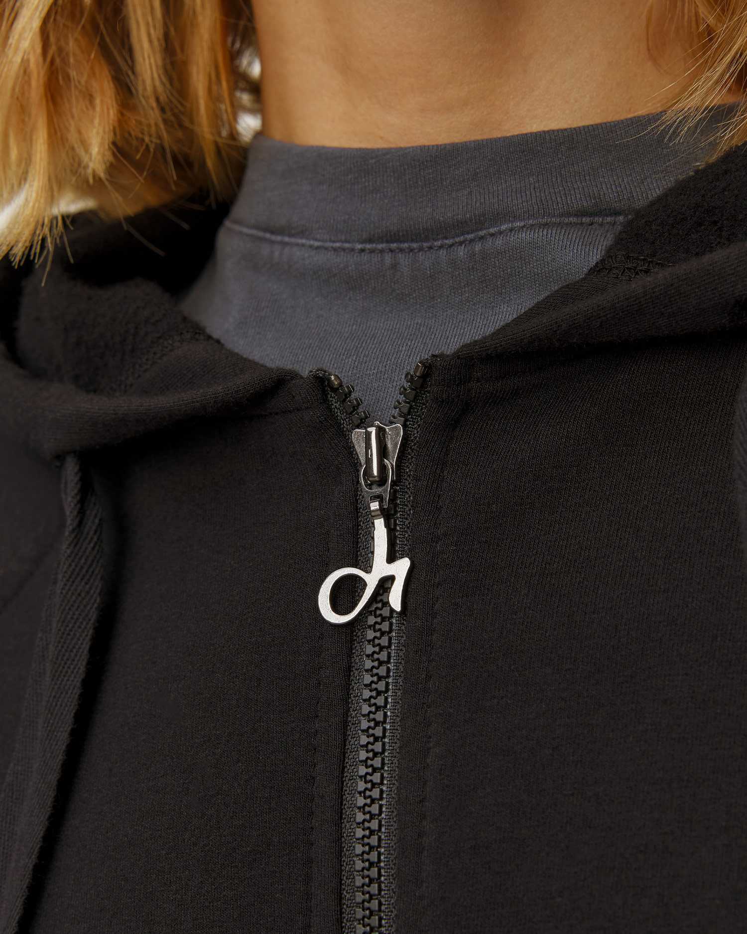 Women's black sweatshirt Deha