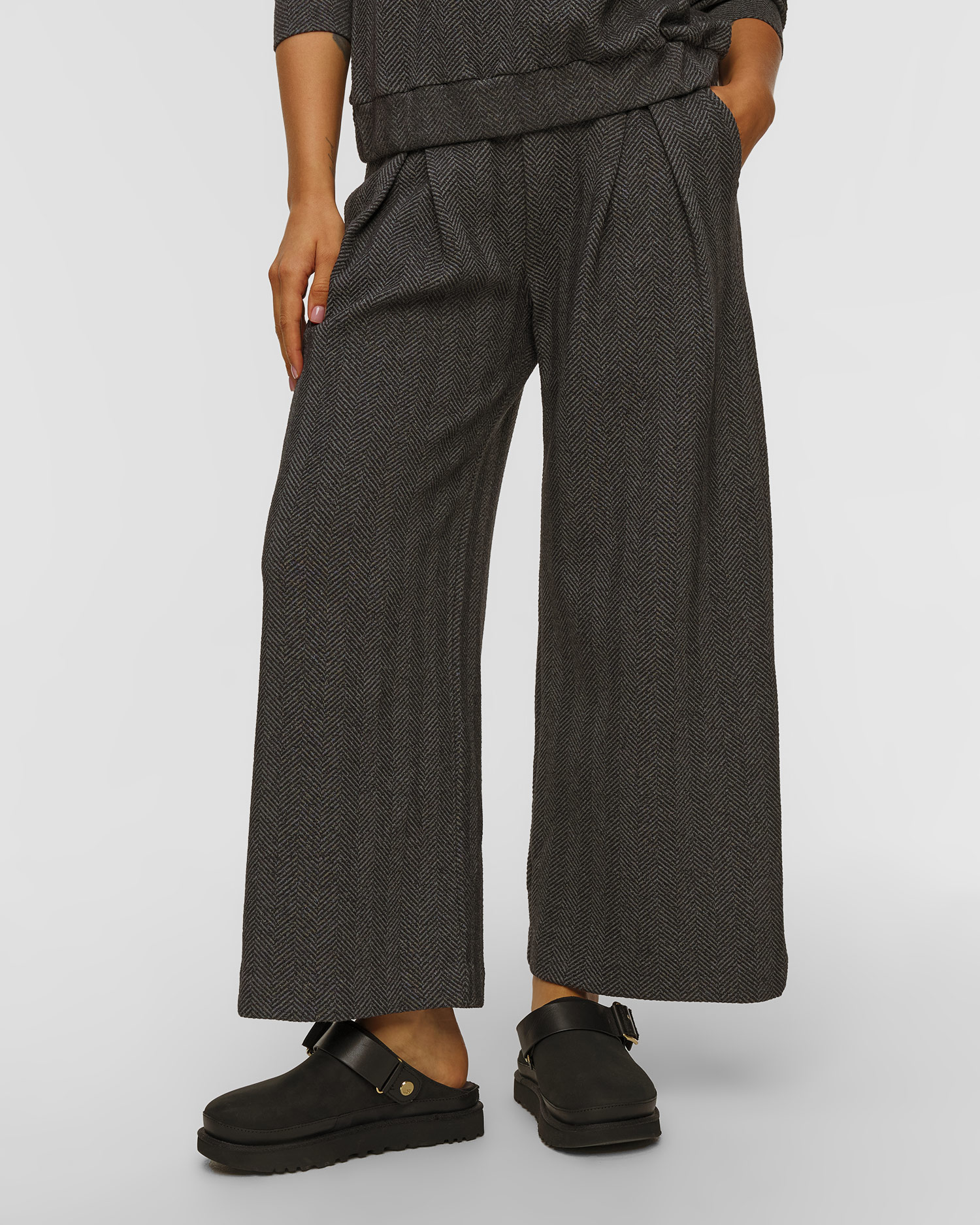 Deha Damenhose in Grau