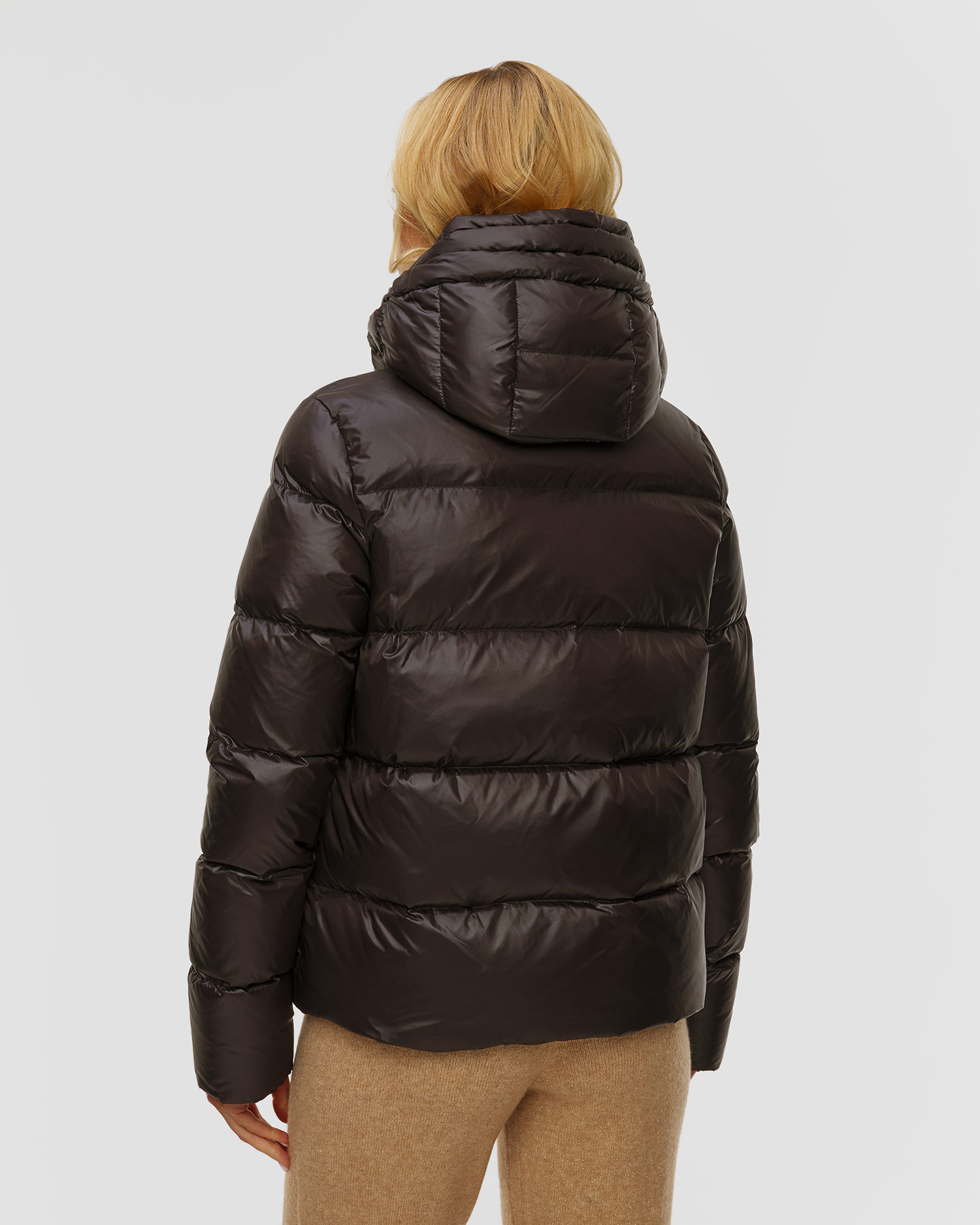 Deha Schwarze Damen-Daunenjacke