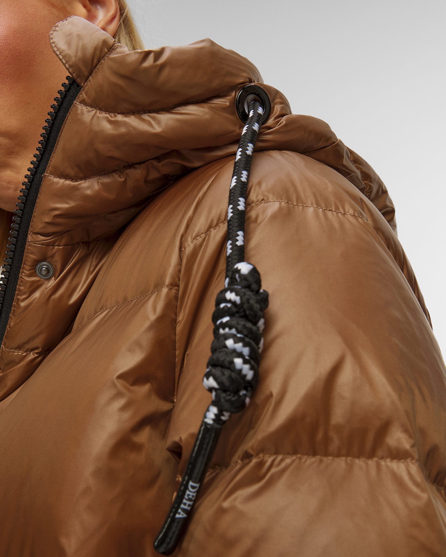 Palton pentru femei Deha - maro