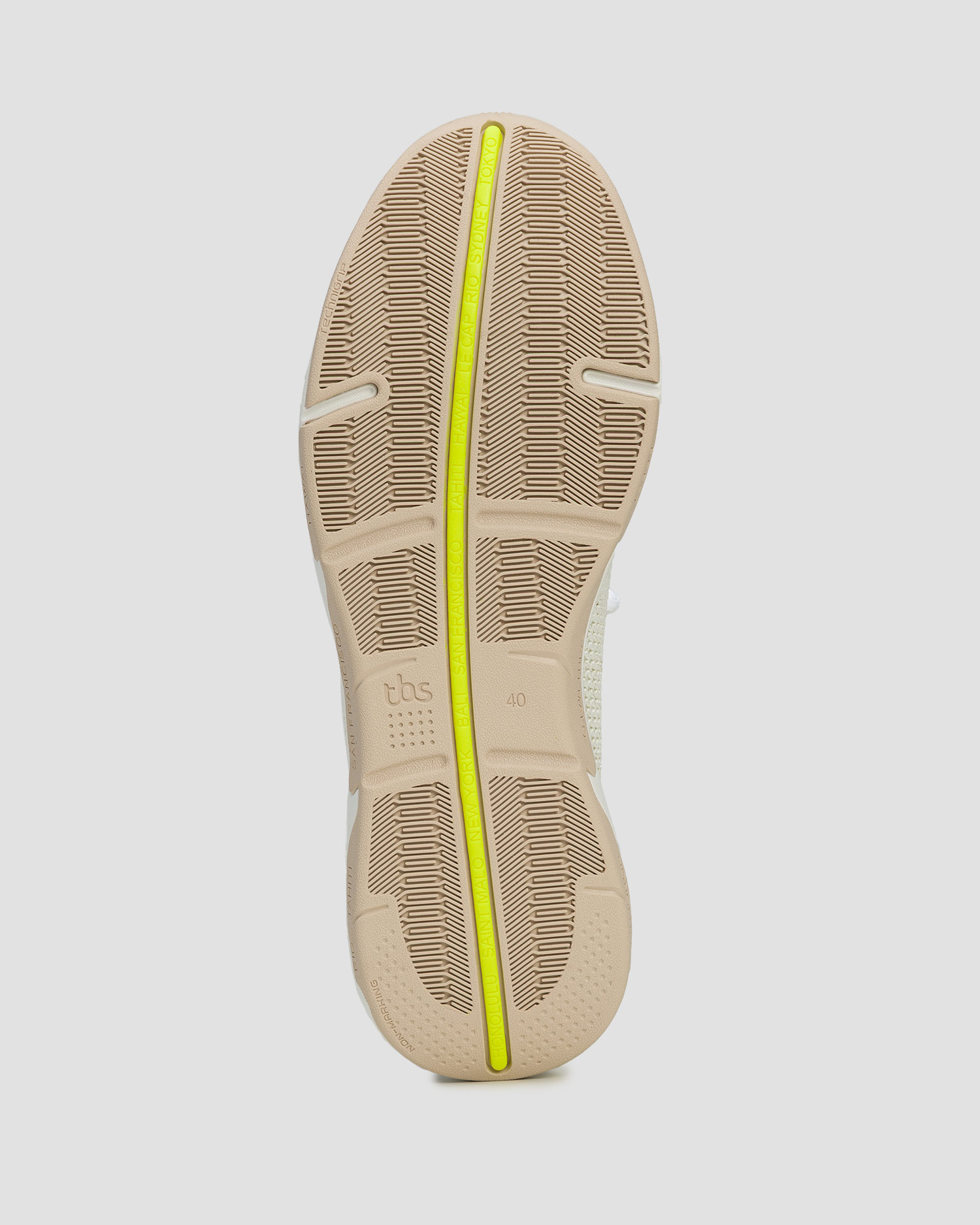 Beżowe buty damskie TBS Jellina