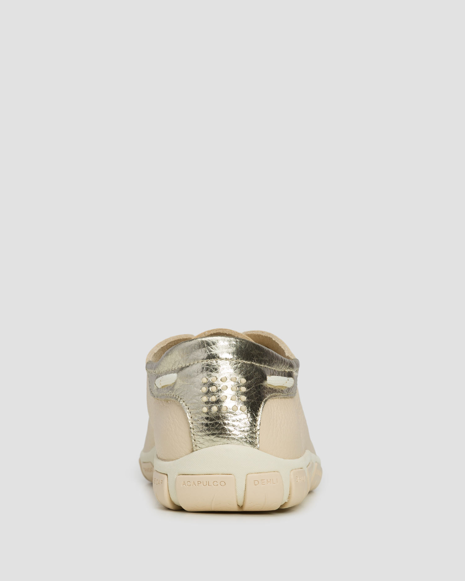 Women's beige leather shoes TBS Jazaru