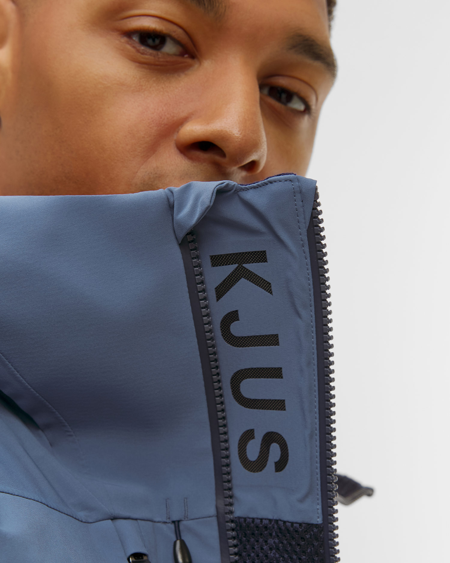 Giacca hardshell da sci da uomo Kjus Men Lucas FRX Shell Jacket blu scuro