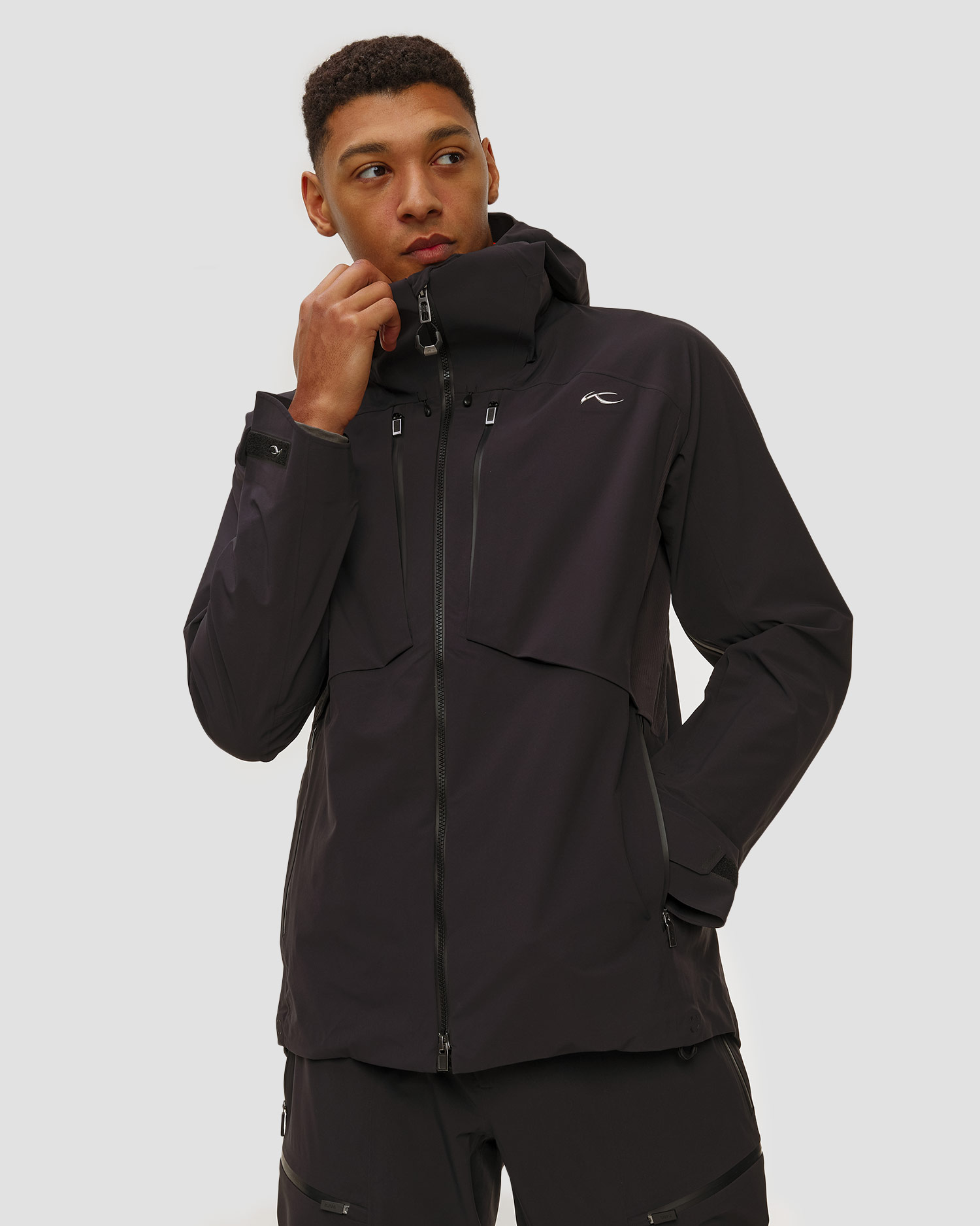 Giacca da sci hardshell da uomo Kjus Uomo Lucas FRX Shell Jacket nera, Colore/Disegno: Czarny