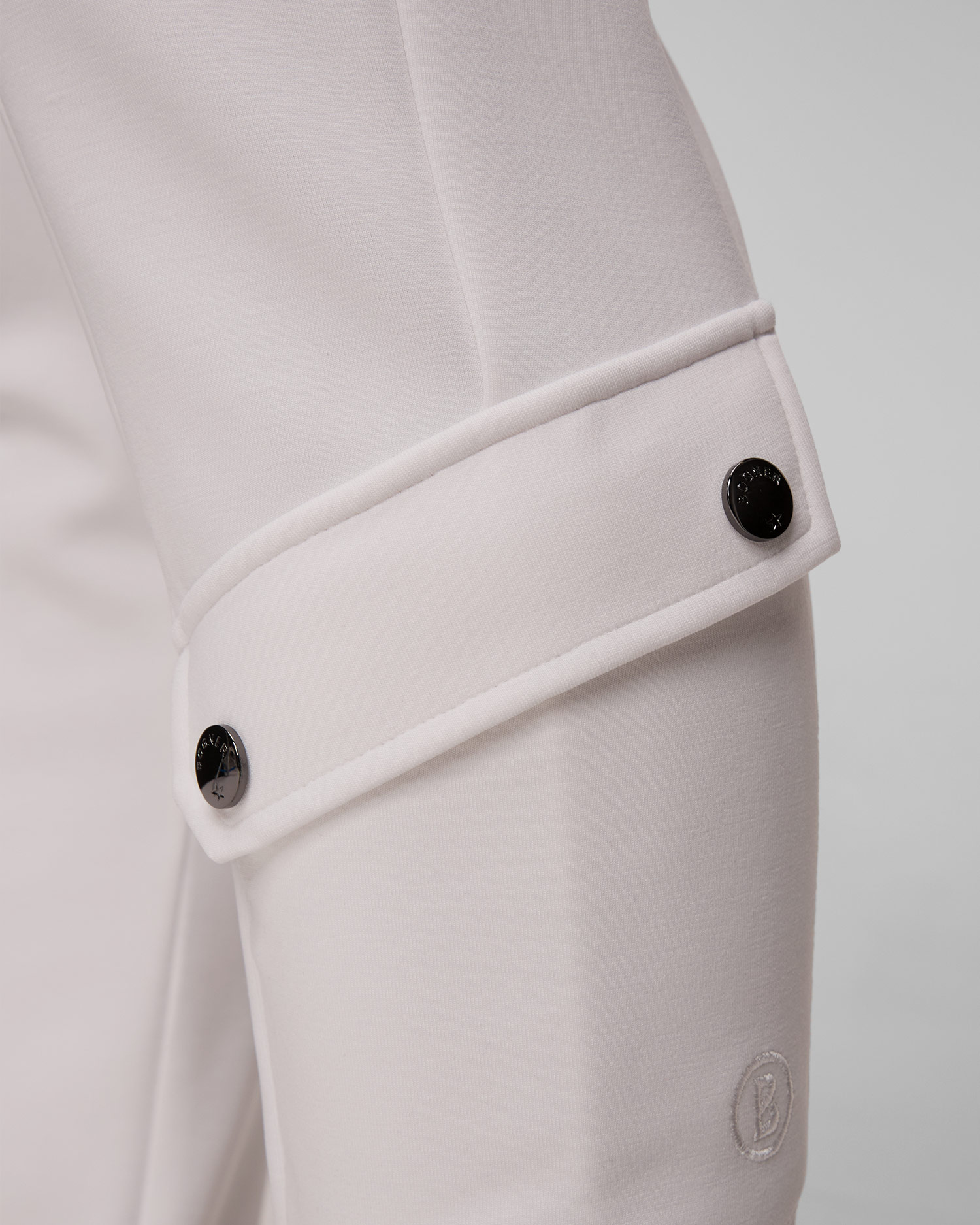 Bílé dámské kalhoty BOGNER Yannie