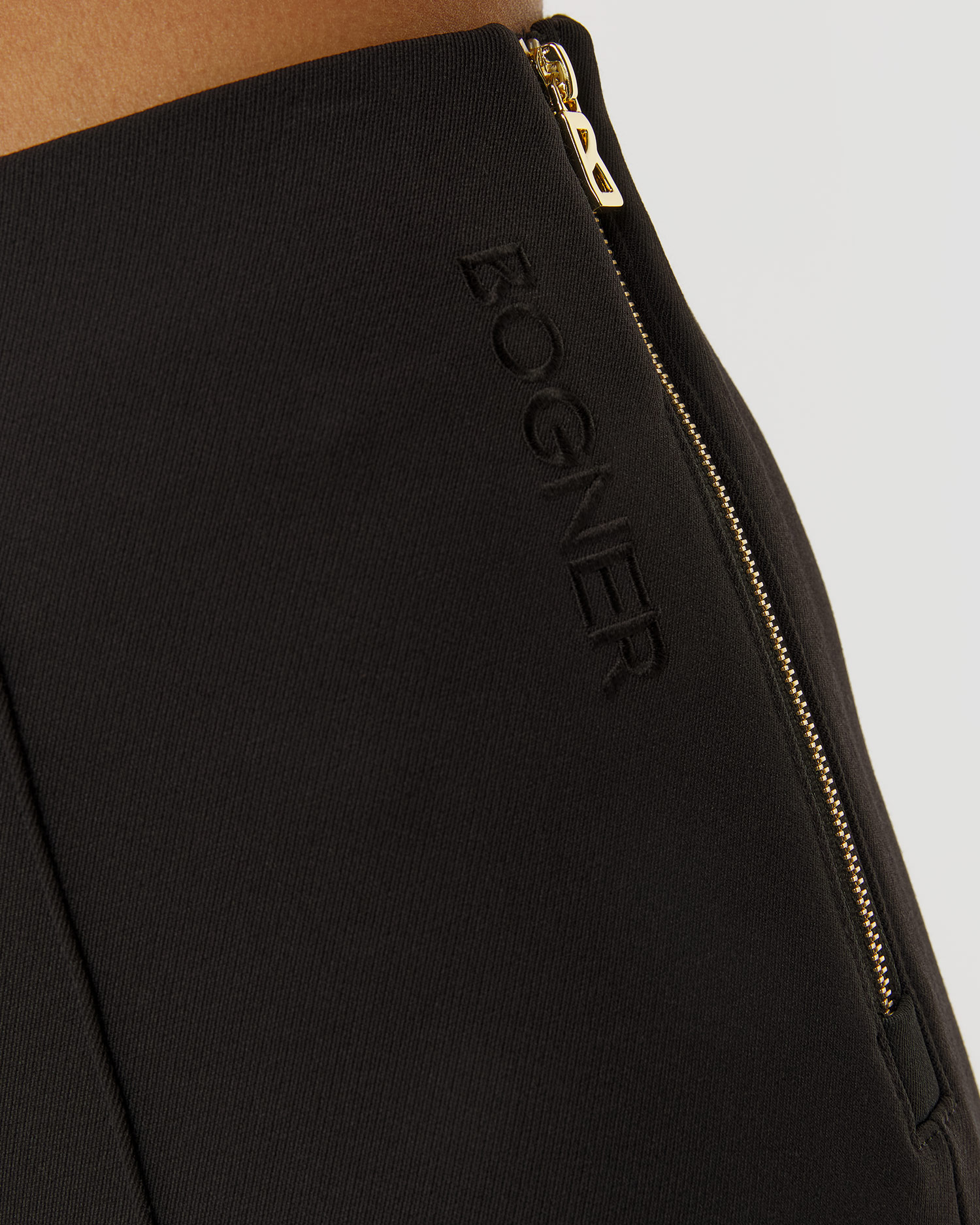 Czarne spodnie ze strzemionami damskie BOGNER Elaine3