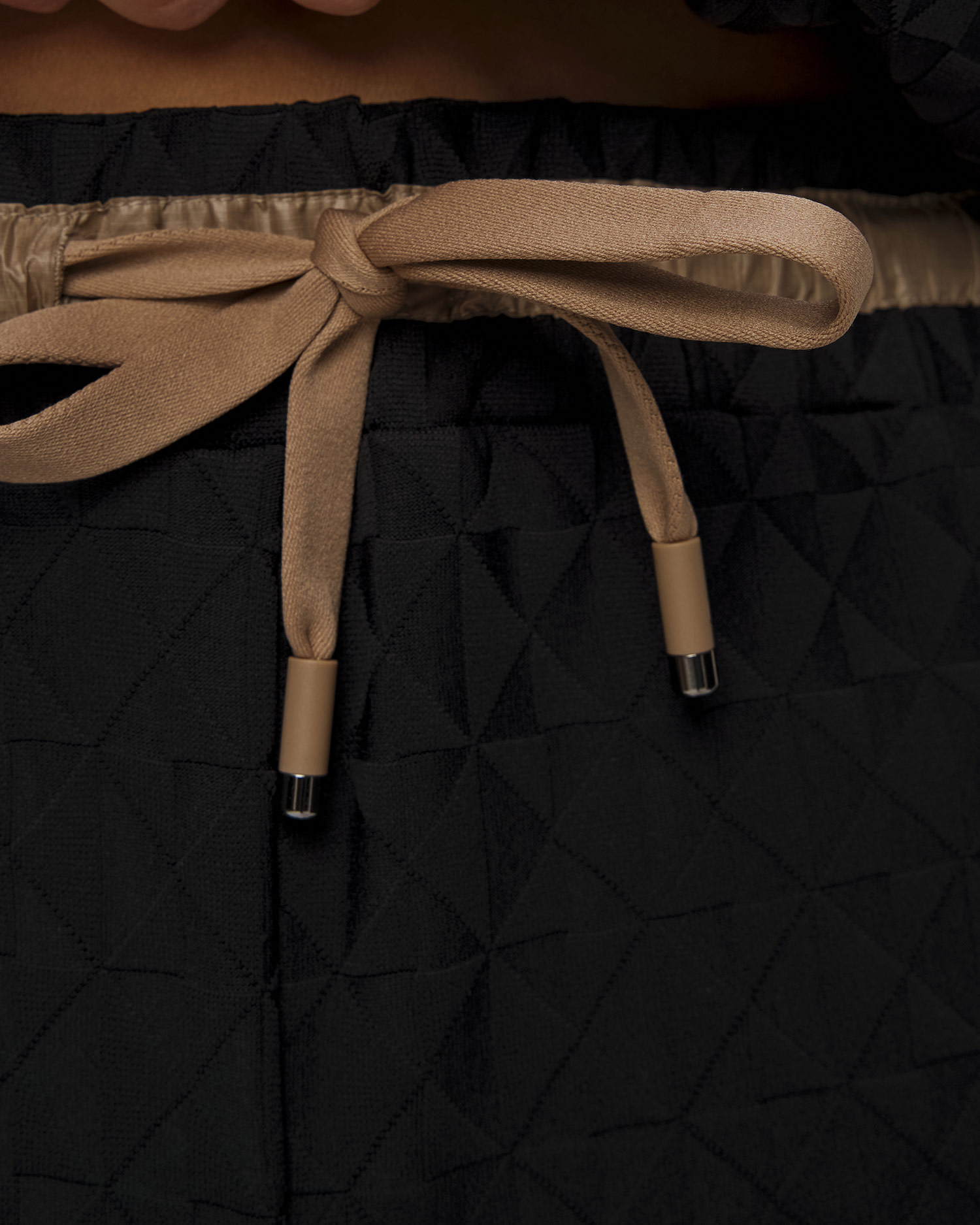 Czarne szorty damskie BOGNER Sila