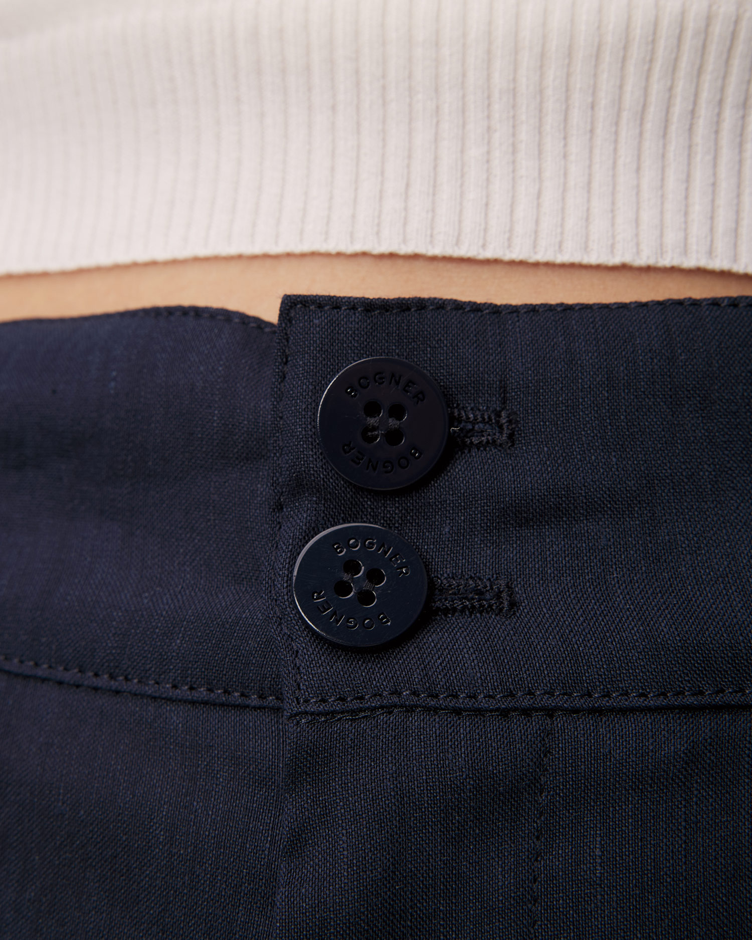 Tmavě modré dámské lněné kraťasy BOGNER Reana