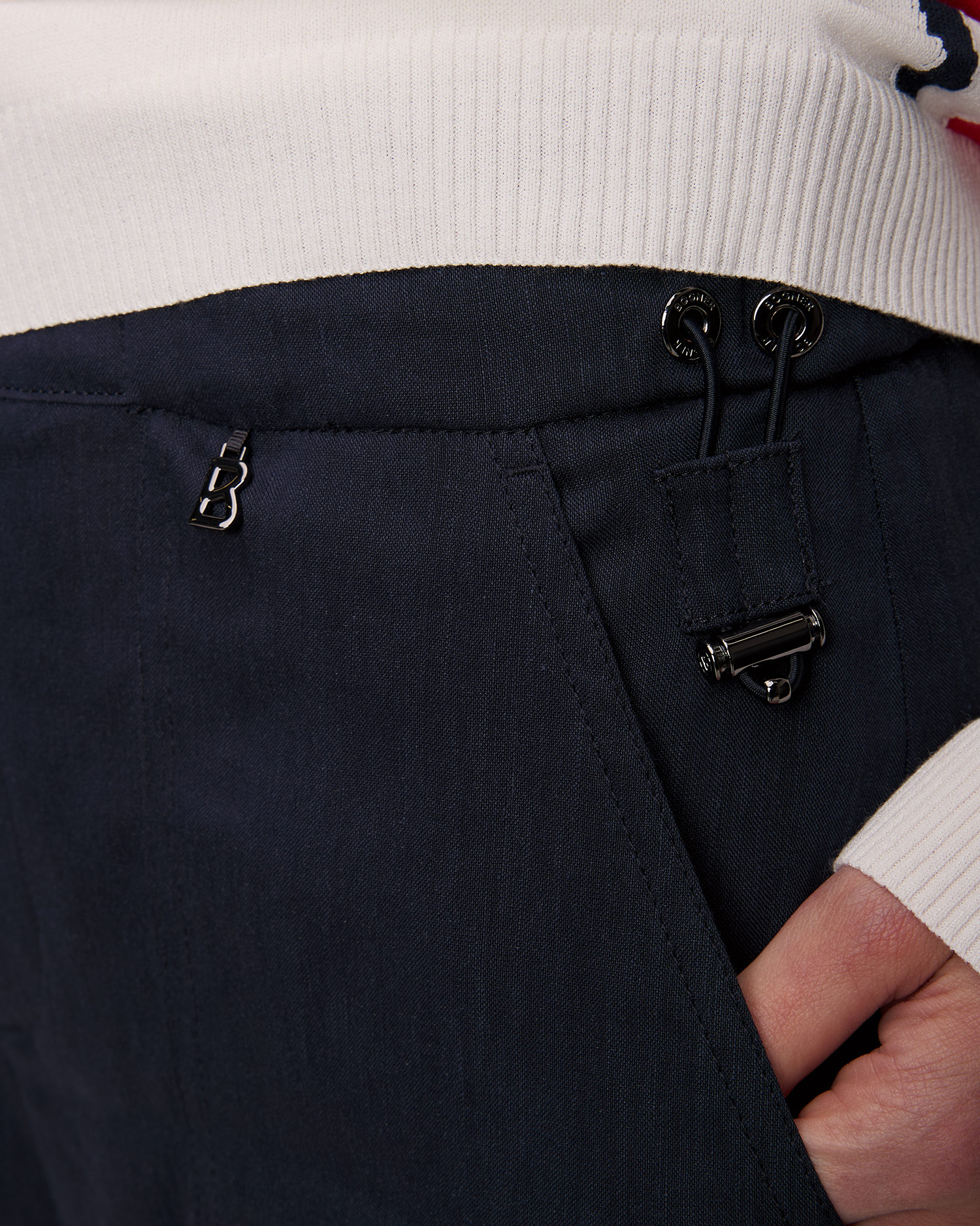 Tmavě modré dámské lněné kraťasy BOGNER Reana