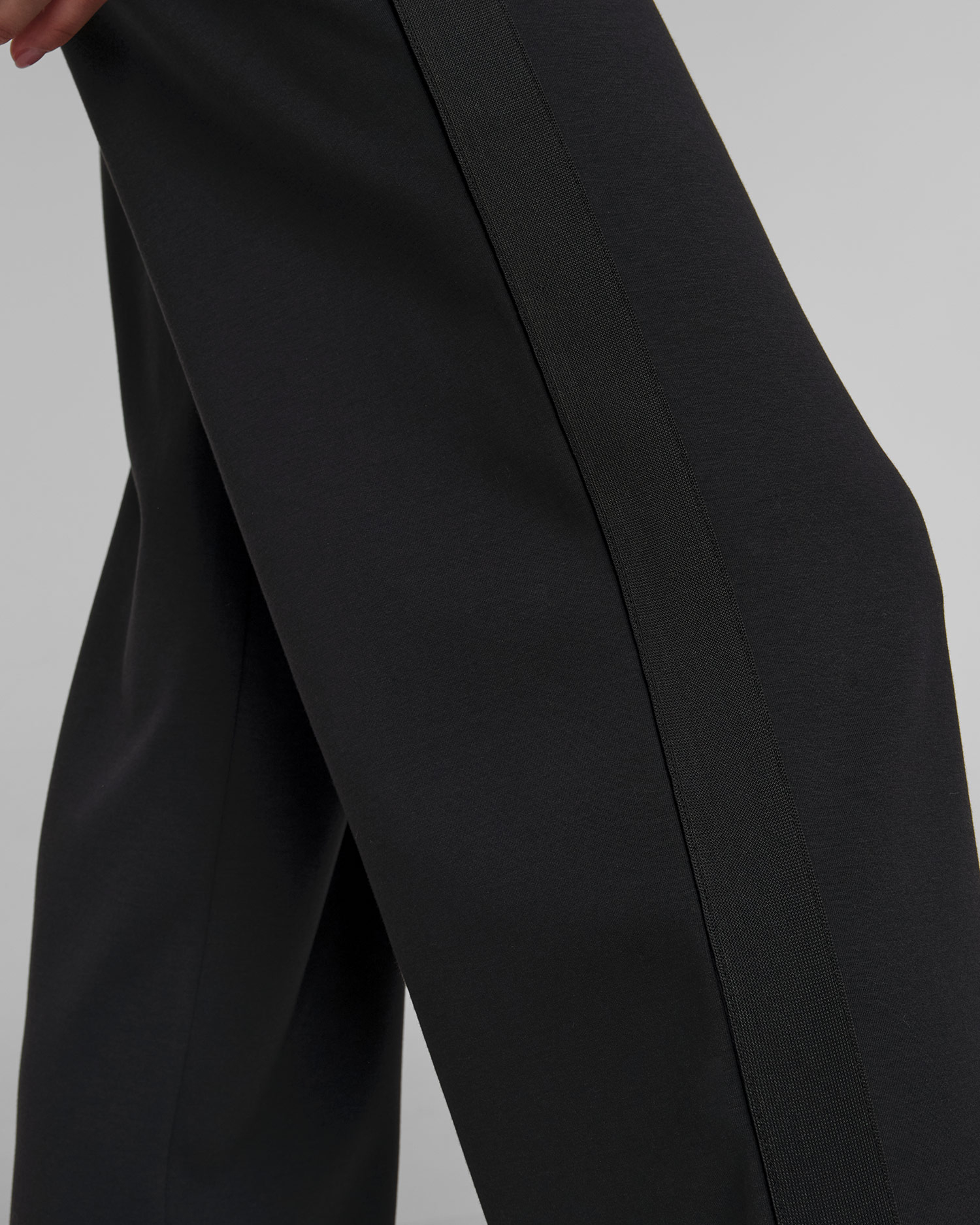 Dámske čierne nohavice BOGNER Filia