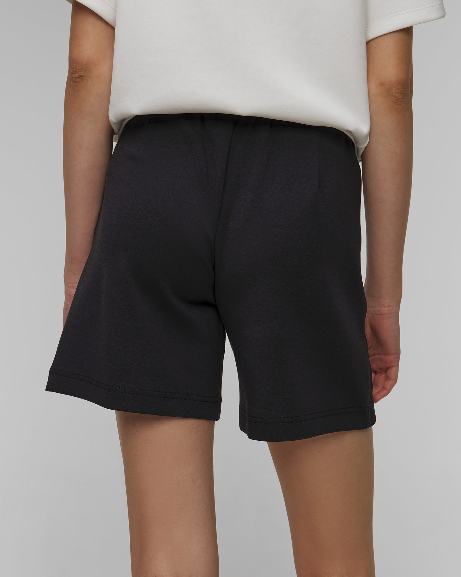 Dámske čierne krátke nohavice BOGNER Fea