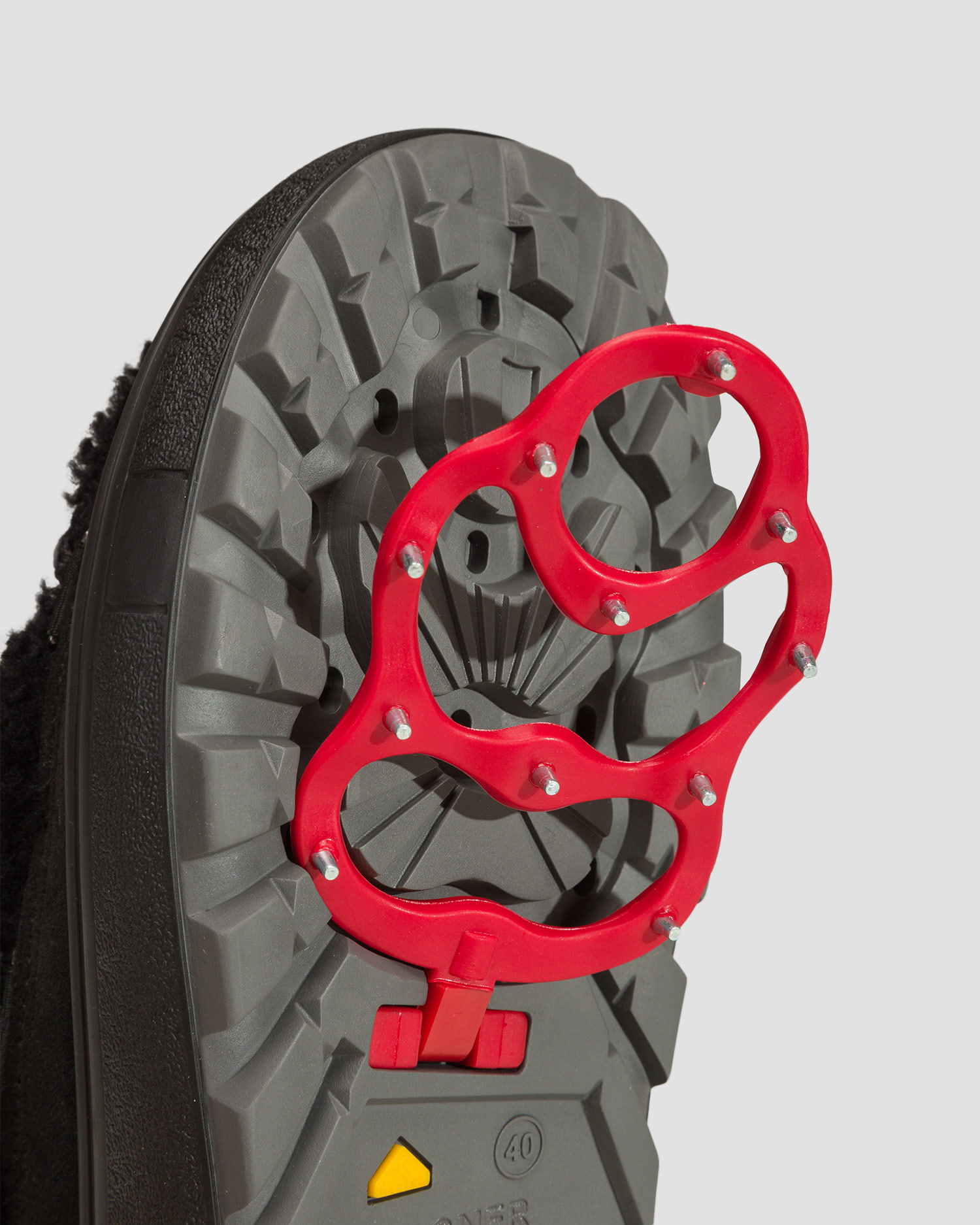 Śniegowce z kolcami BOGNER Chamonix 3C