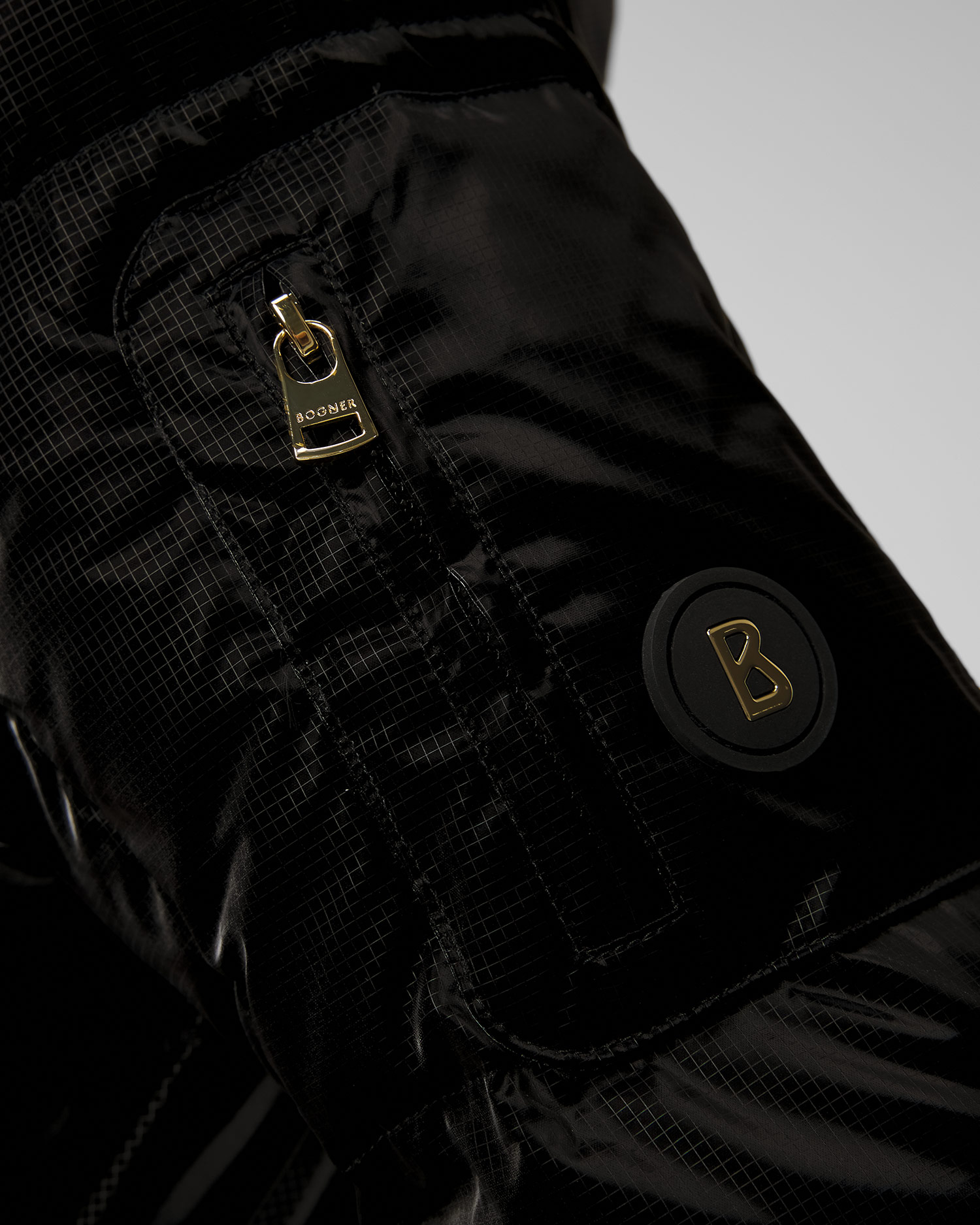 Czarna kurtka puchowa narciarska damska BOGNER Hella-D