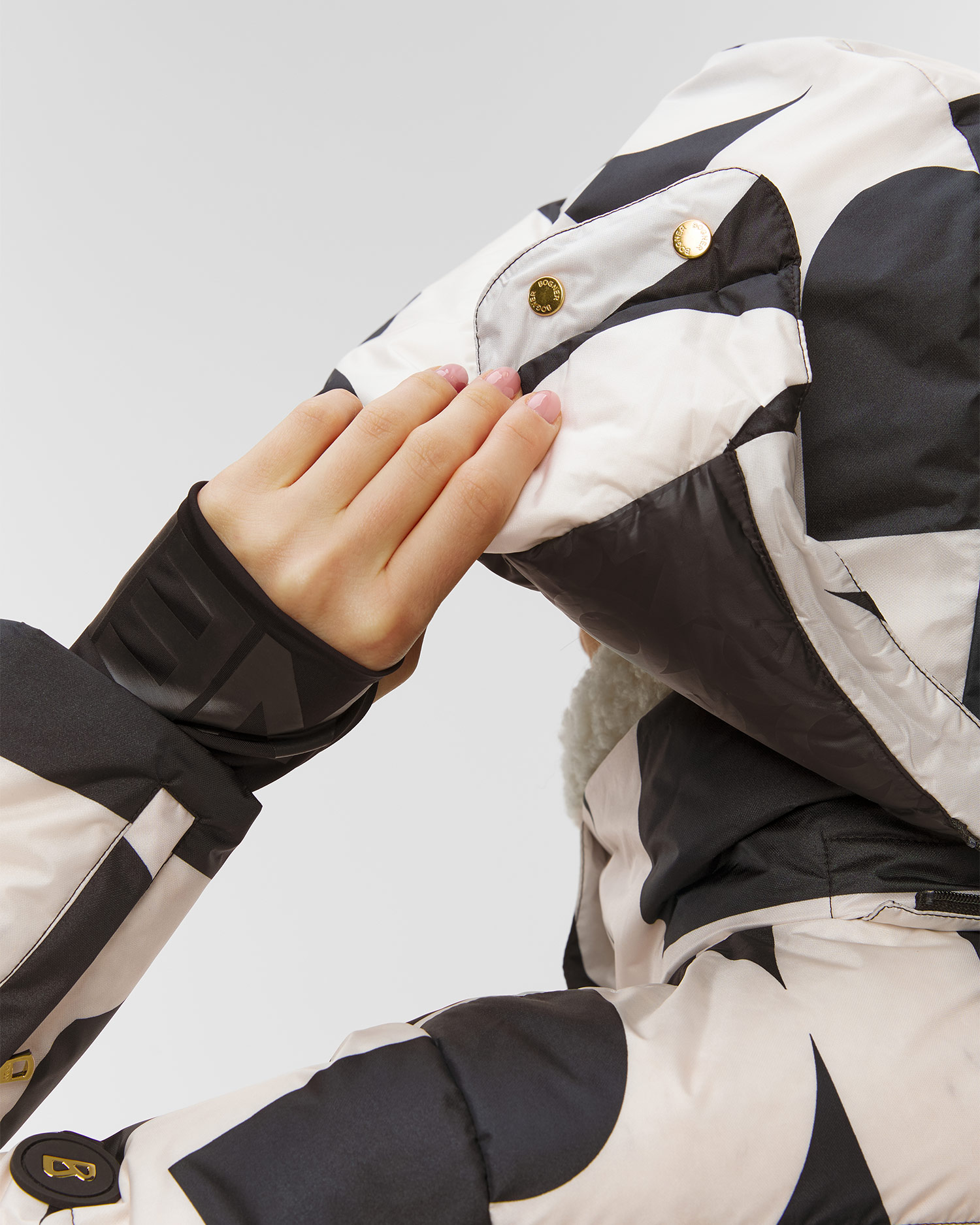 Černobílá dámská prošívaná lyžařská bunda BOGNER Maja