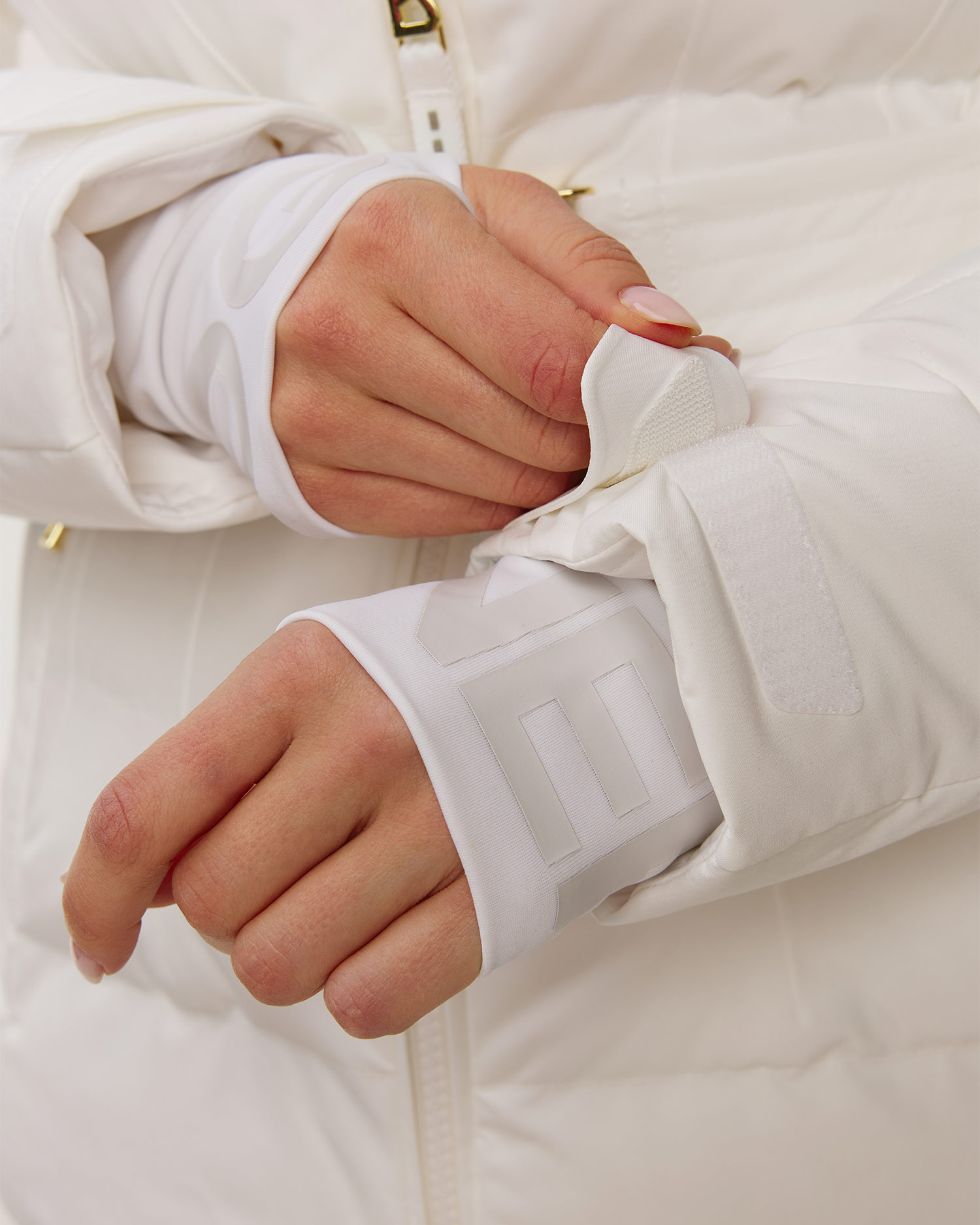 Dámská lyžařská bunda BOGNER Ellya2-T v bílé barvě