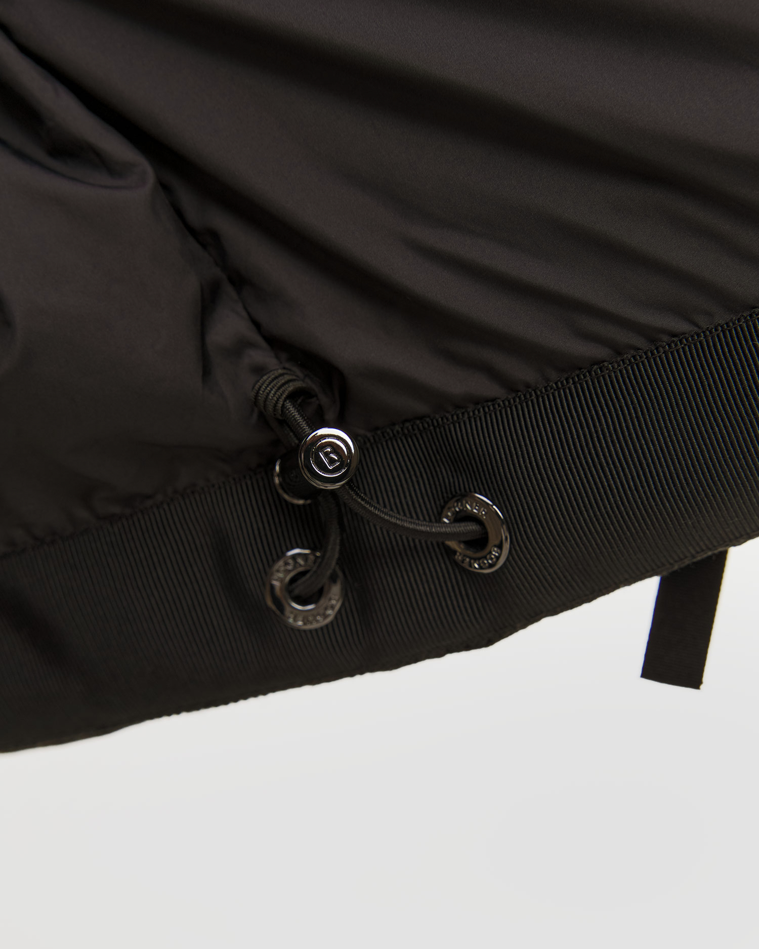 BOGNER Cathy D Daunenjacke für Damen in Schwarz