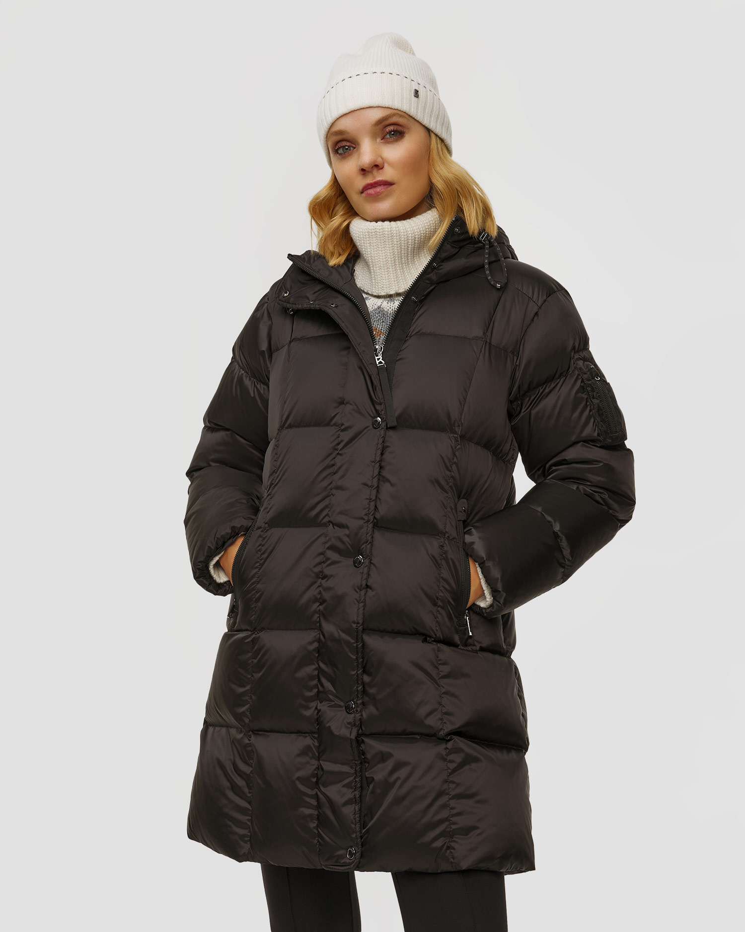 BOGNER Fanja D3 Daunenjacke für Damen in Schwarz, Farbe/Muster: Czarny
