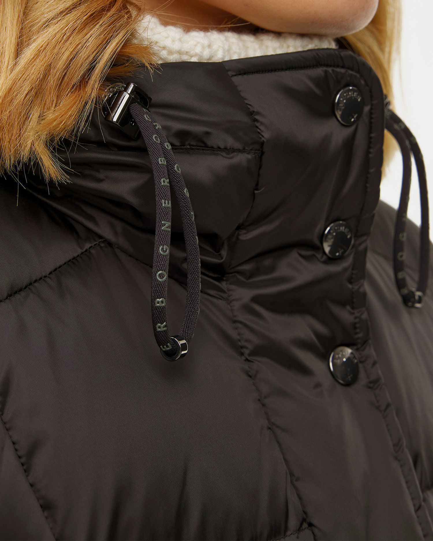 BOGNER Fanja D3 Daunenjacke für Damen in Schwarz
