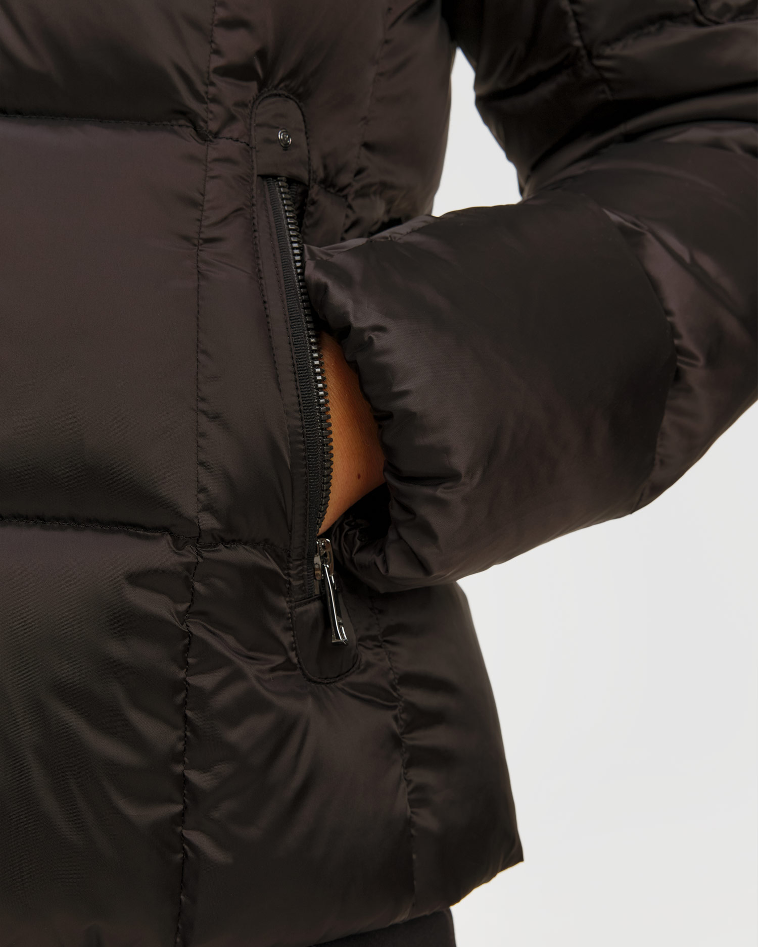 Černá dámská péřová bunda BOGNER Feline